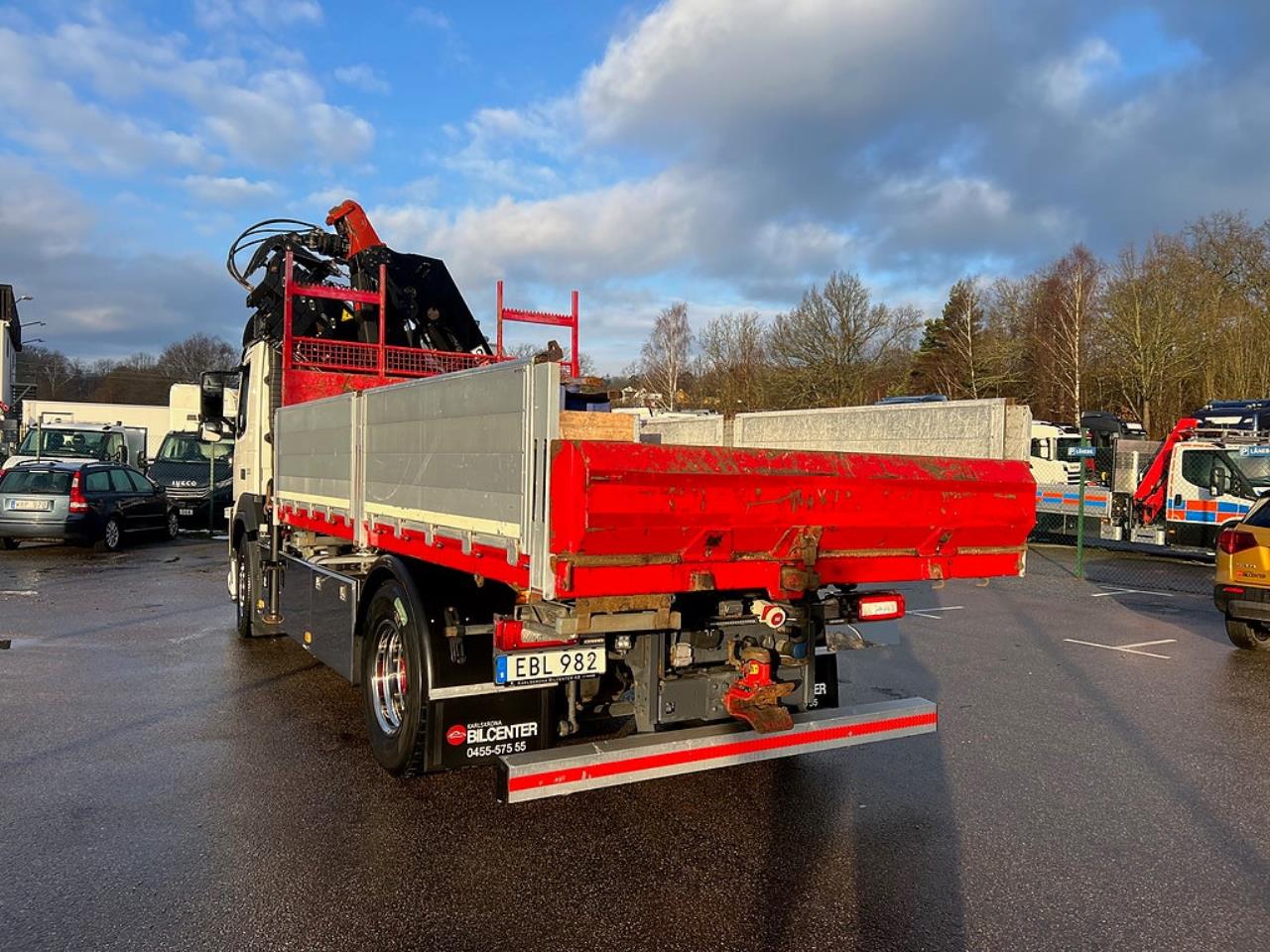 Volvo FM 330 4x2 Tipp & Kranbil, Plogutr, Kommunbil, Euro 6 2016 - Kran