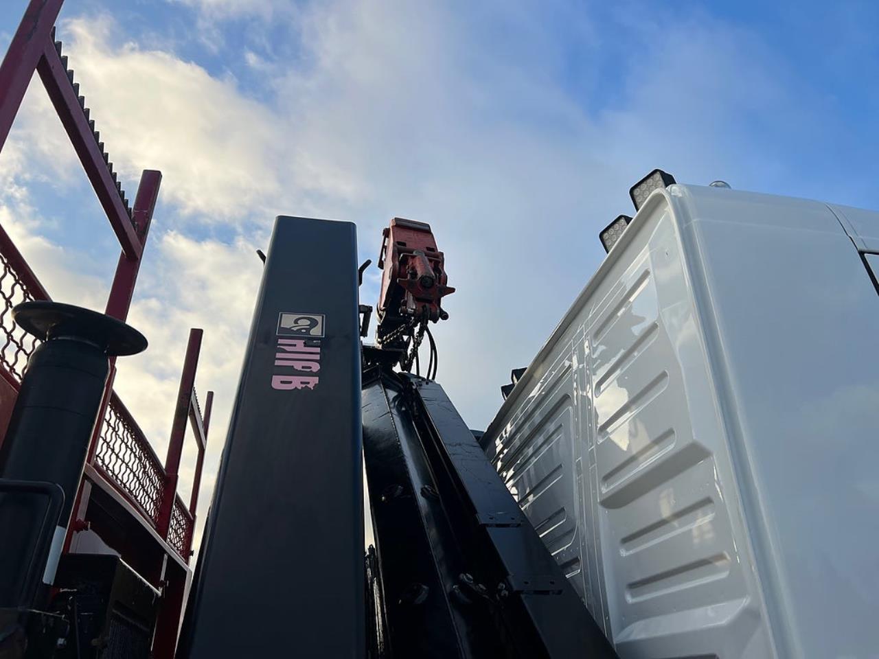 Volvo FM 330 4x2 Tipp & Kranbil, Plogutr, Kommunbil, Euro 6 2016 - Kran