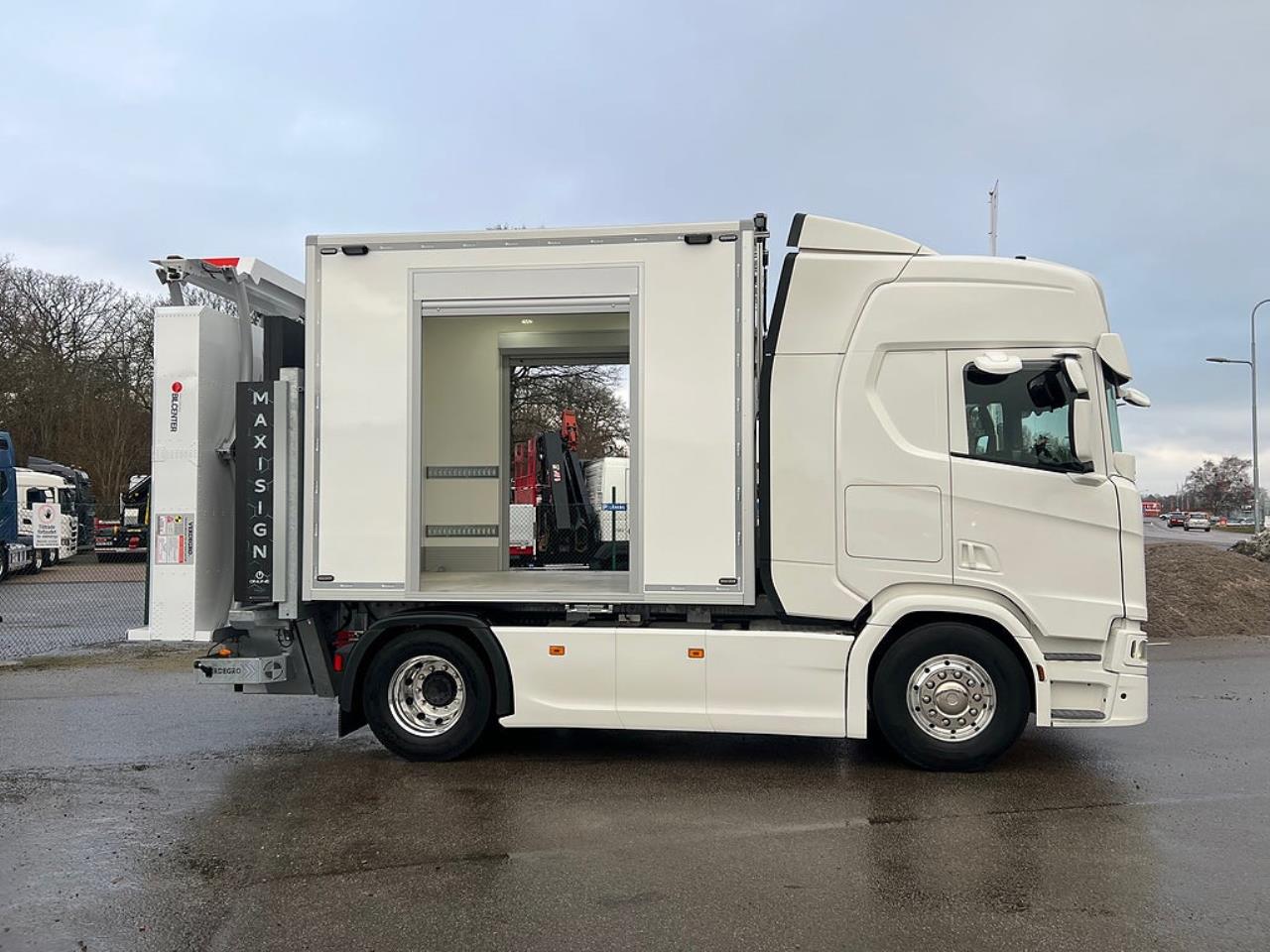 Scania R450 4x2 TMA Bil Skåp MaxiSign Online & Verdegro 2021 - Skåp