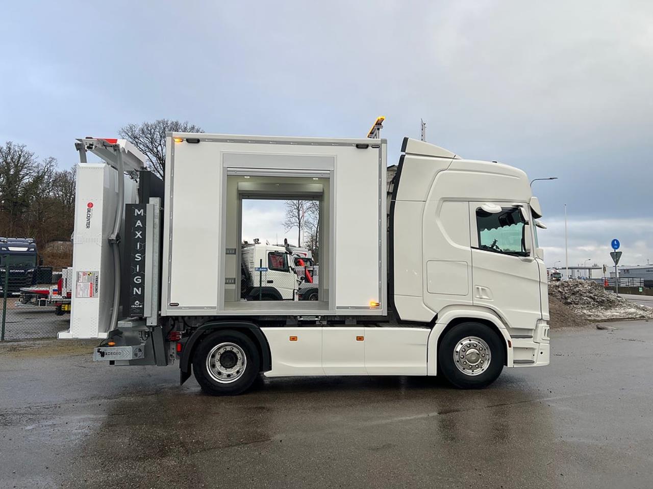 Scania R450 4x2 TMA Bil Skåp MaxiSign Online & Verdegro 2021 - Skåp