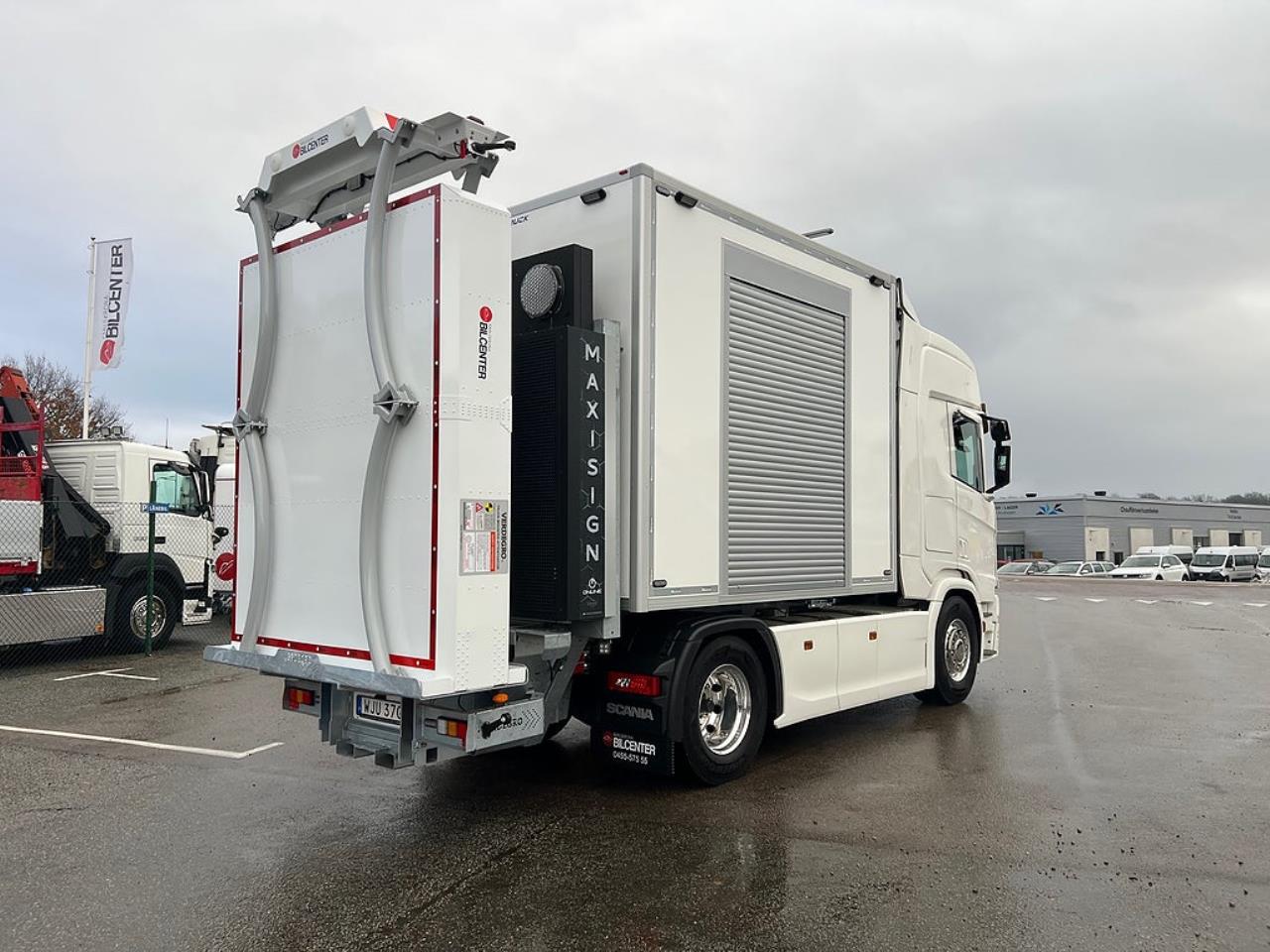 Scania R450 4x2 TMA Bil Skåp MaxiSign Online & Verdegro 2021 - Skåp