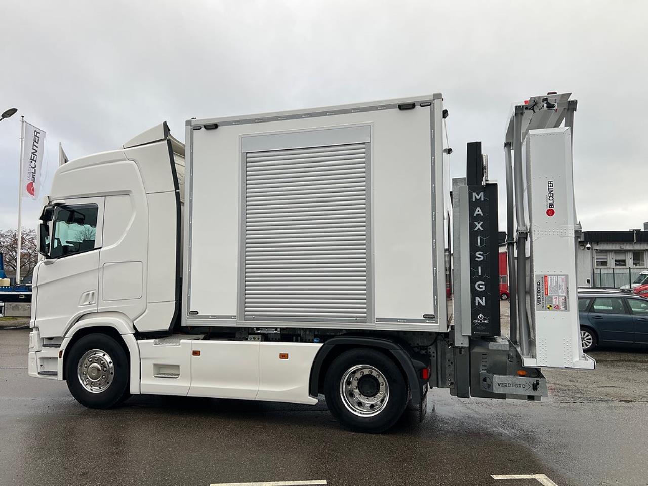 Scania R450 4x2 TMA Bil Skåp MaxiSign Online & Verdegro 2021 - Skåp