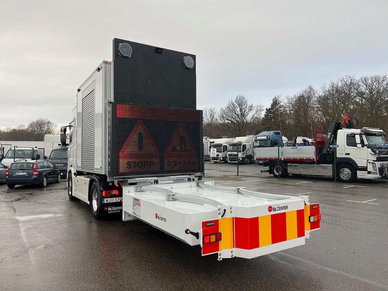 Scania R450 4x2 TMA Bil Skåp MaxiSign Online & Verdegro 2021 - Skåp