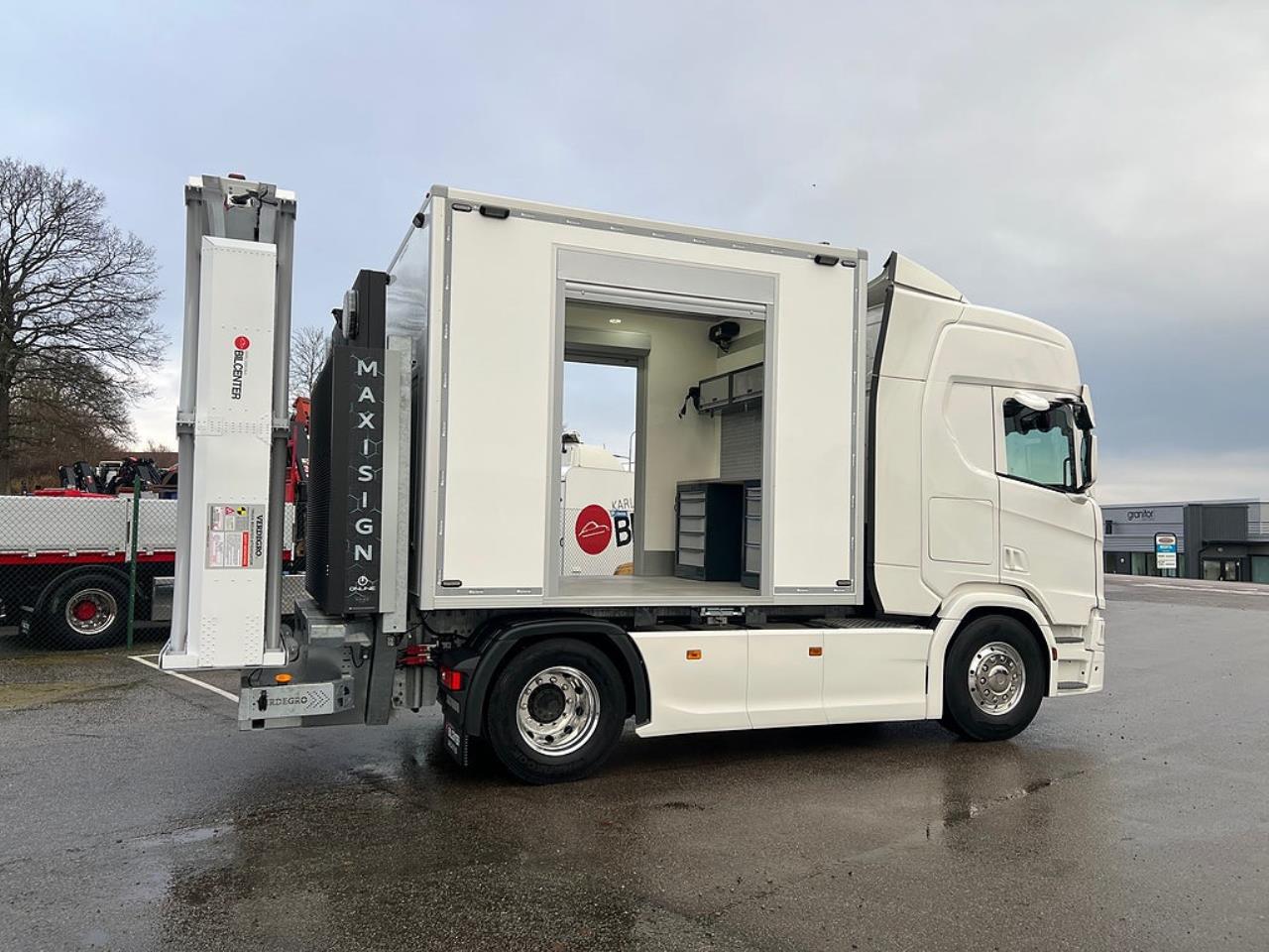 Scania R450 4x2 TMA Bil Skåp MaxiSign Online & Verdegro 2021 - Skåp