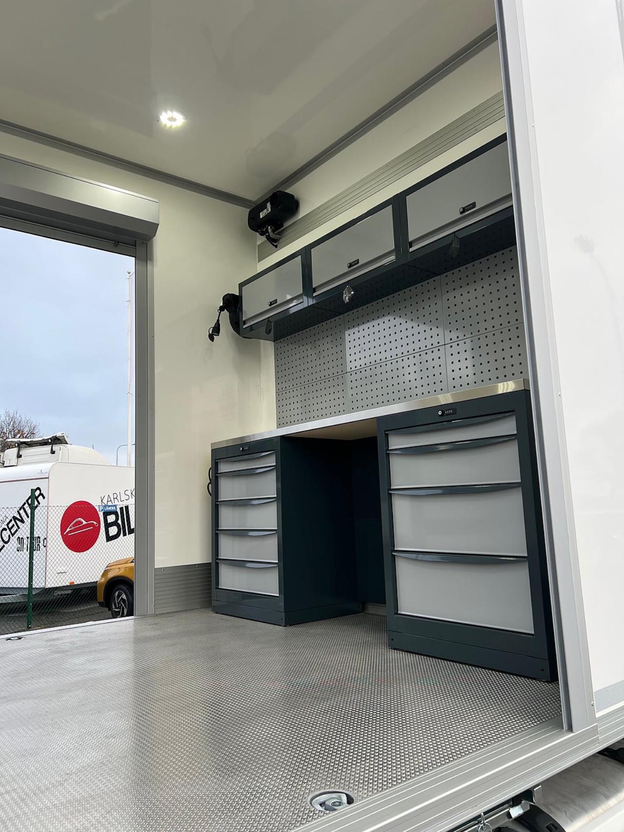 Scania R450 4x2 TMA Bil Skåp MaxiSign Online & Verdegro 2021 - Skåp