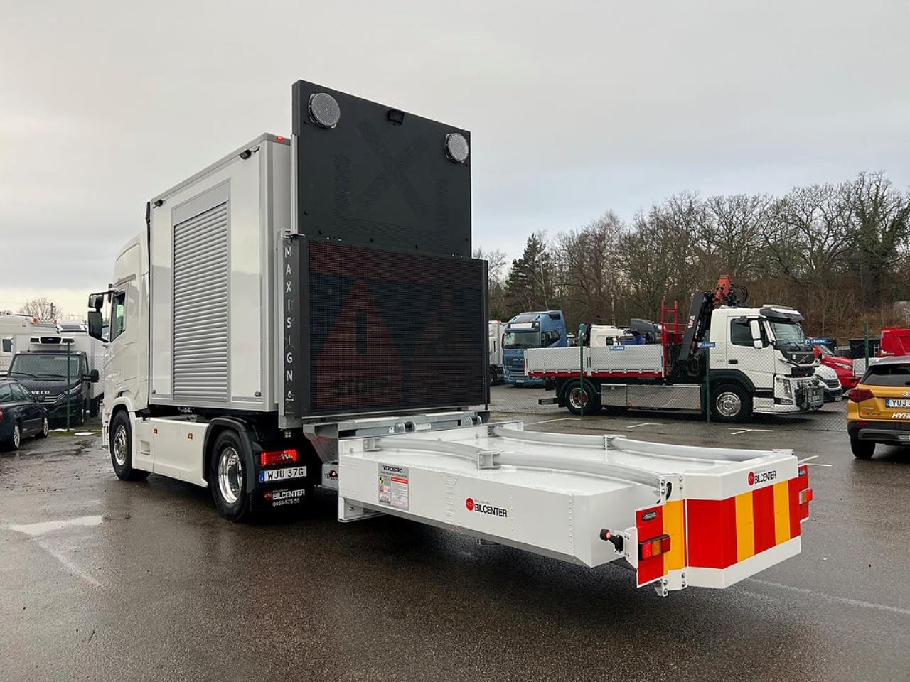 Scania R450 4x2 TMA Bil Skåp MaxiSign Online & Verdegro 2021 - Skåp