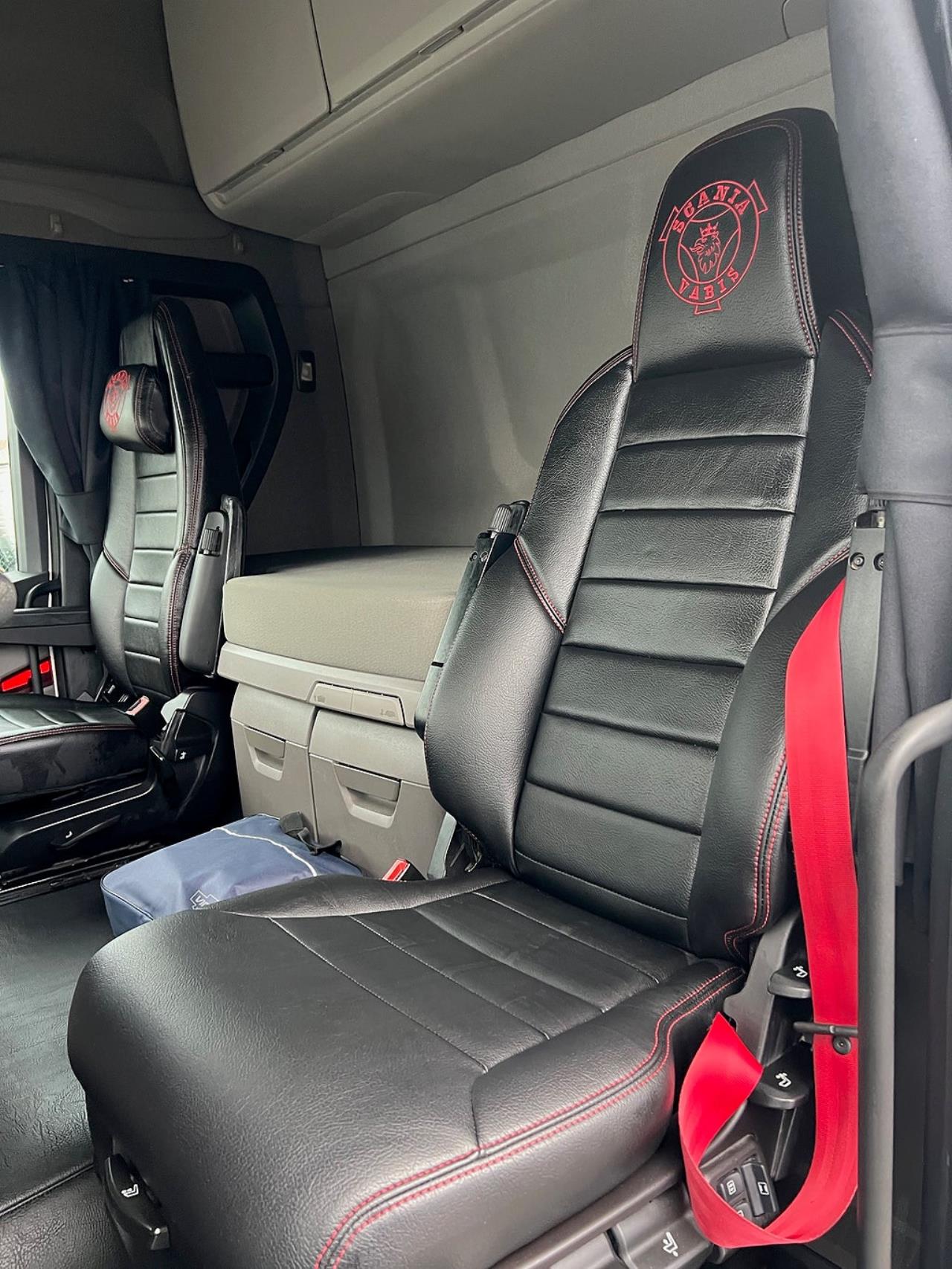 Scania R450 4x2 TMA Bil Skåp MaxiSign Online & Verdegro 2021 - Skåp