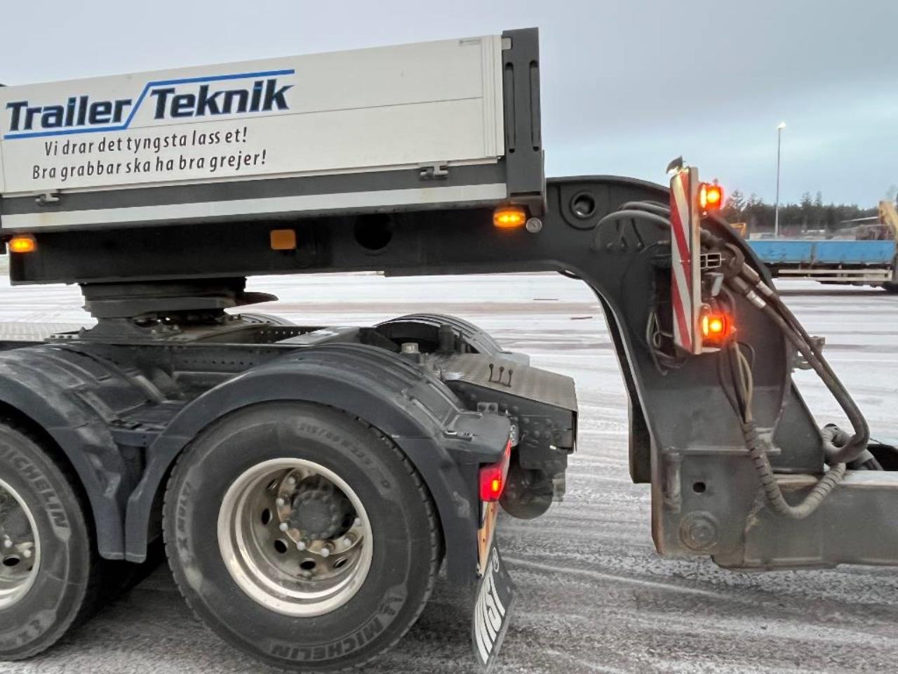 PK Trailerteknik 3axl 2023 - Maskin