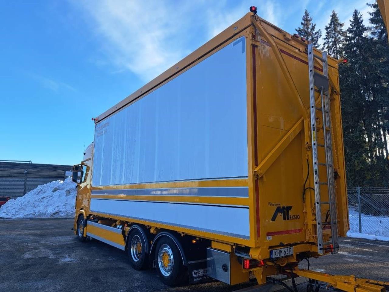 Scania S590B6X2*4NB FlisEkipage 2024 - Flis