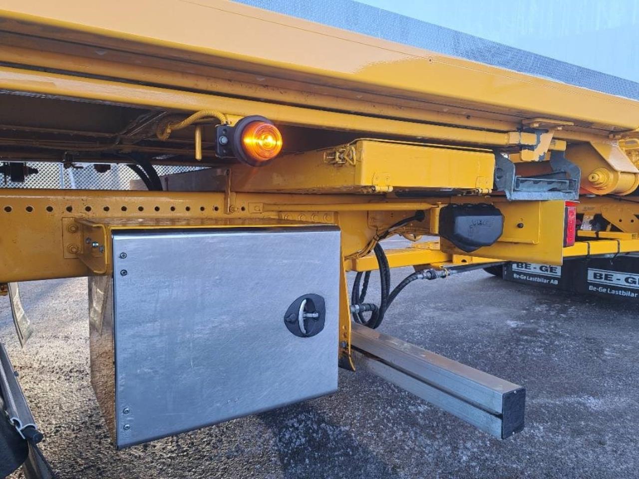 Scania S590B6X2*4NB FlisEkipage 2024 - Flis