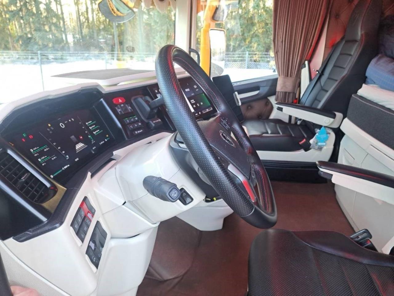 Scania S590B6X2*4NB FlisEkipage 2024 - Flis