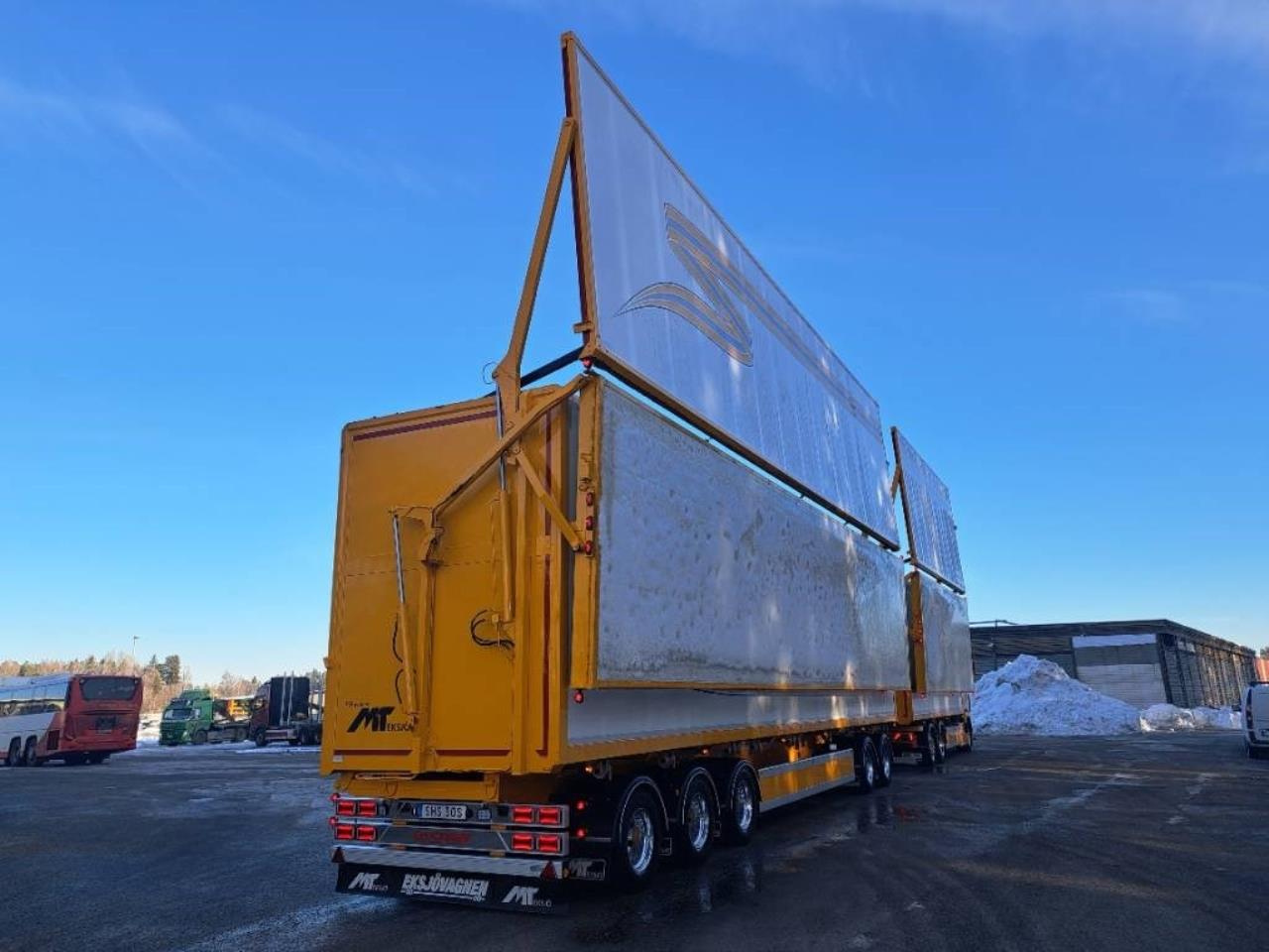 Scania S590B6X2*4NB FlisEkipage 2024 - Flis