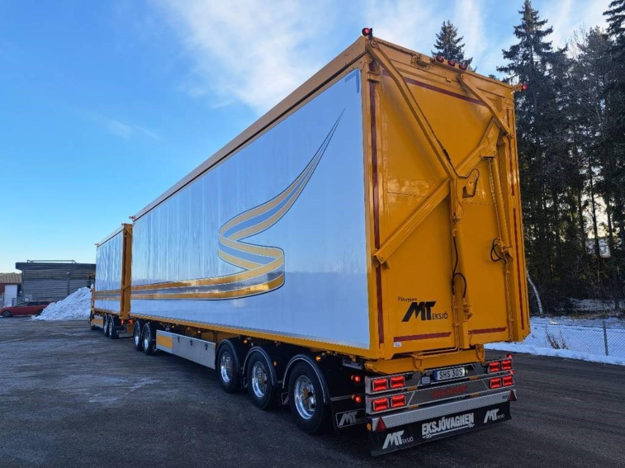 Scania S590B6X2*4NB FlisEkipage 2024 - Flis