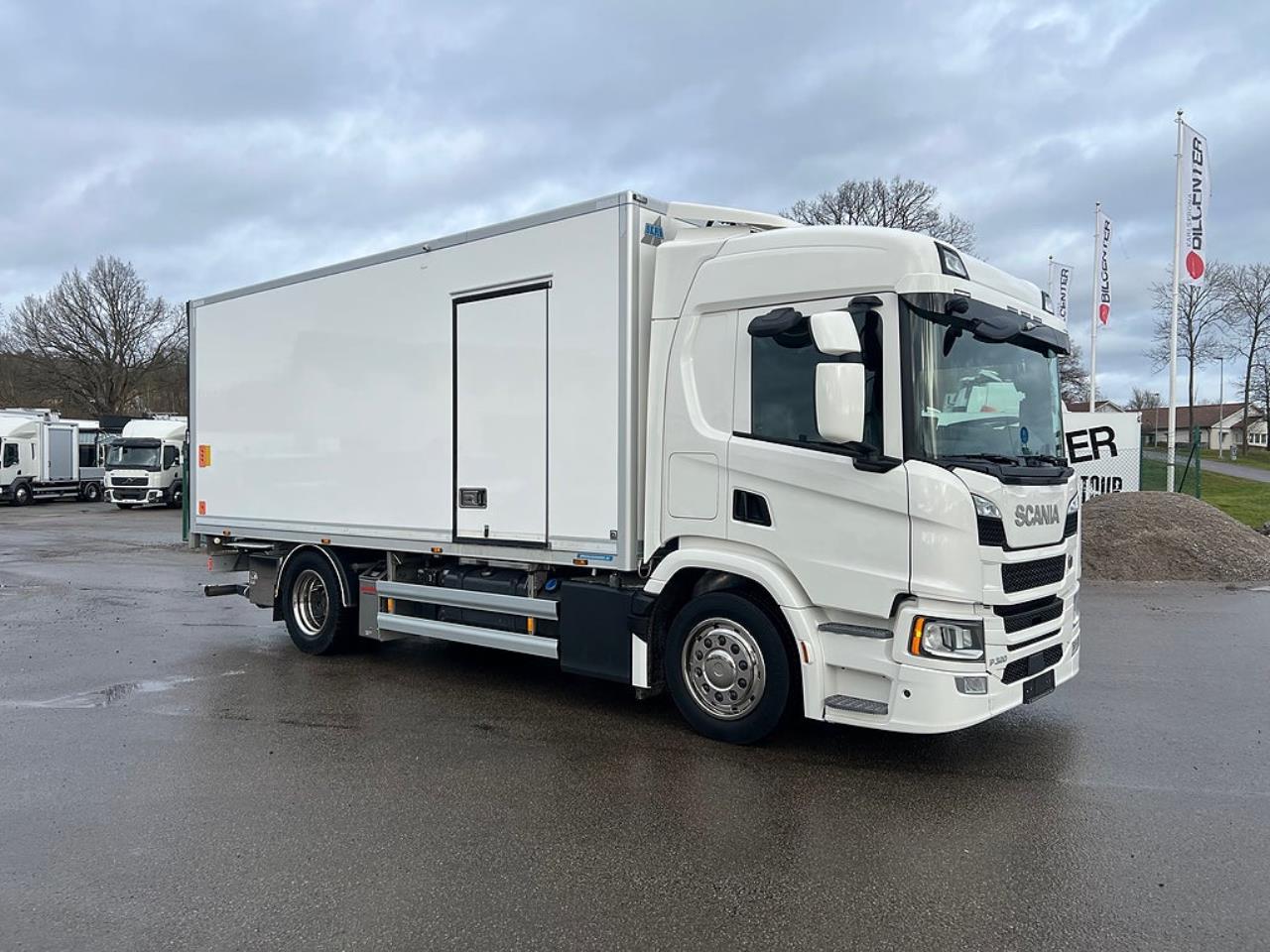 Scania P320 4x2 Kyl/Frysbil, Korridorbil, *5000 Mil* 2021 - Övrigt