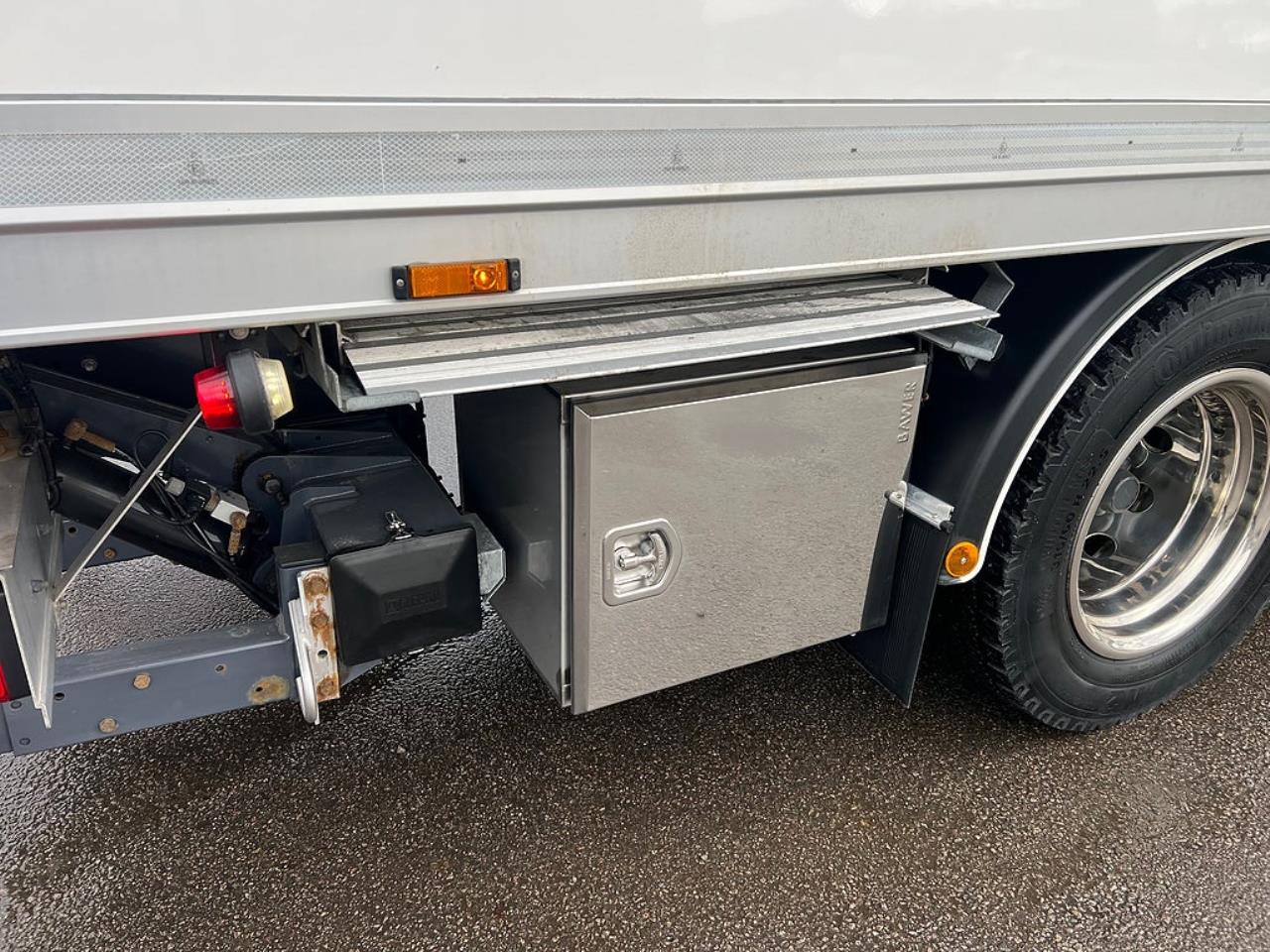 Scania P320 4x2 Kyl/Frysbil, Korridorbil, *5000 Mil* 2021 - Övrigt