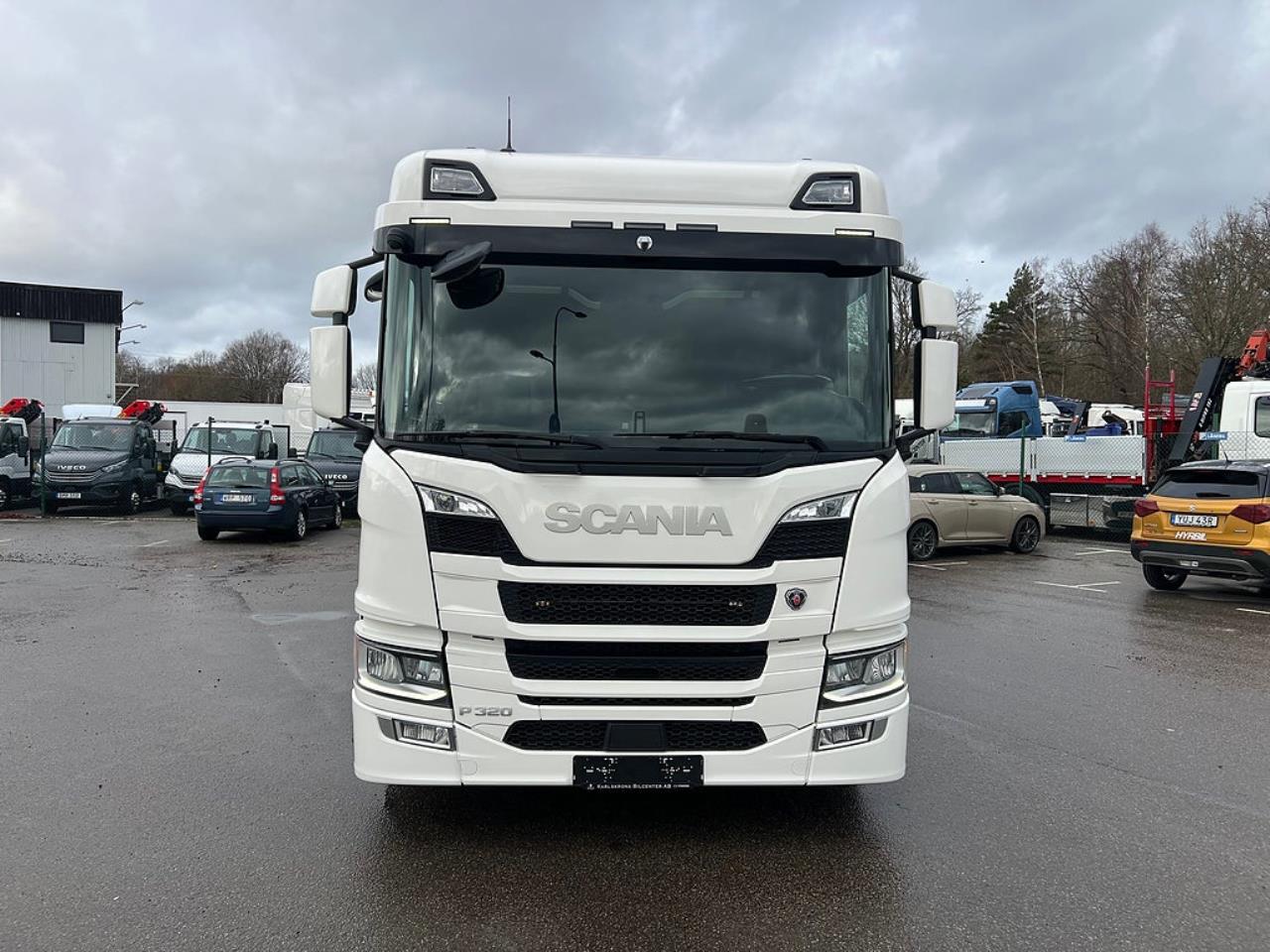 Scania P320 4x2 Kyl/Frysbil, Korridorbil, *5000 Mil* 2021 - Övrigt