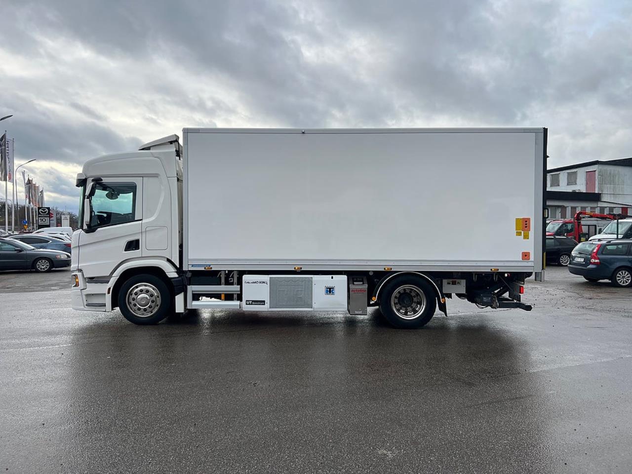 Scania P320 4x2 Kyl/Frysbil, Korridorbil, *5000 Mil* 2021 - Övrigt