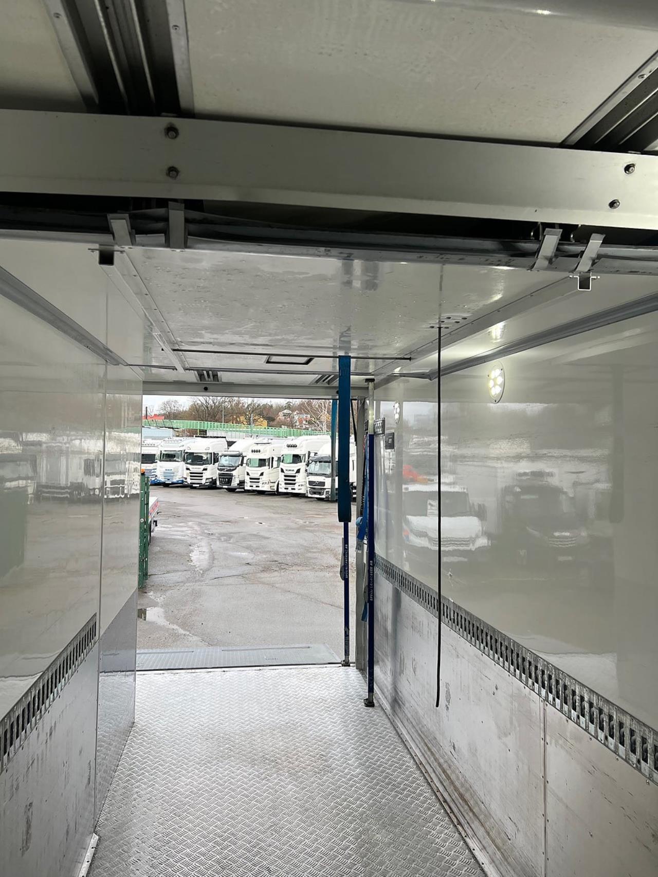 Scania P320 4x2 Kyl/Frysbil, Korridorbil, *5000 Mil* 2021 - Övrigt