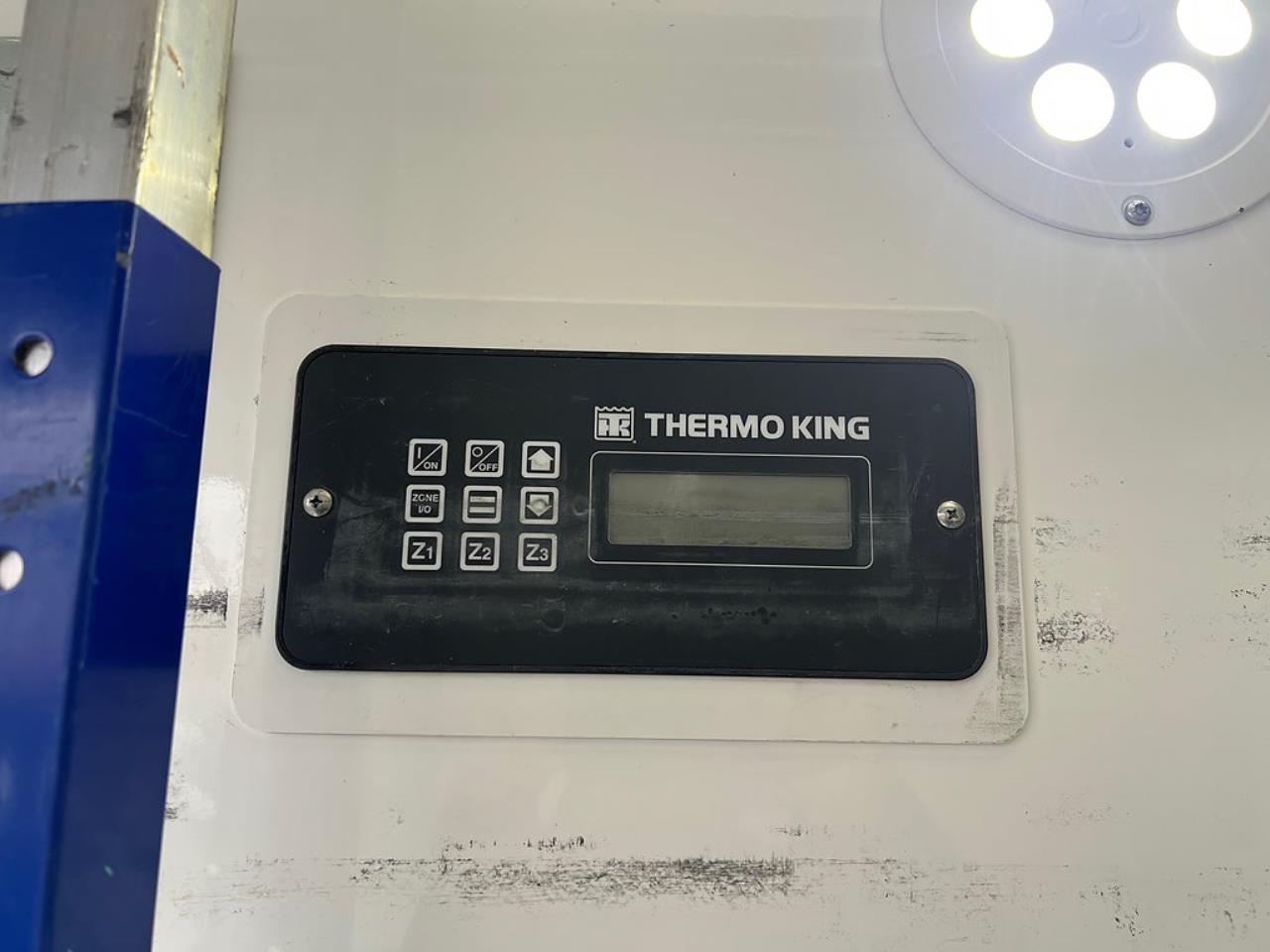 Scania P320 4x2 Kyl/Frysbil, Korridorbil, *5000 Mil* 2021 - Övrigt