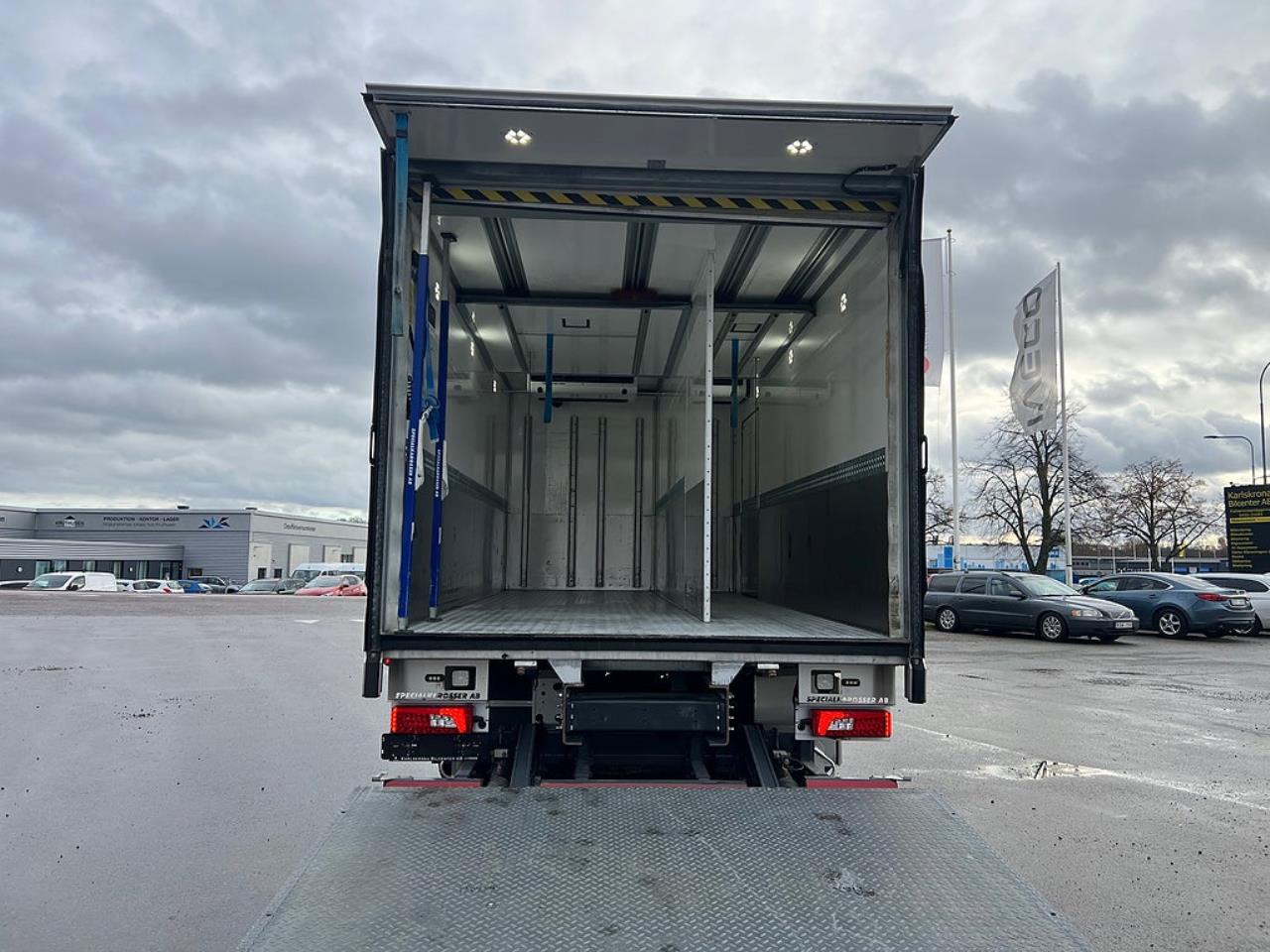 Scania P320 4x2 Kyl/Frysbil, Korridorbil, *5000 Mil* 2021 - Övrigt