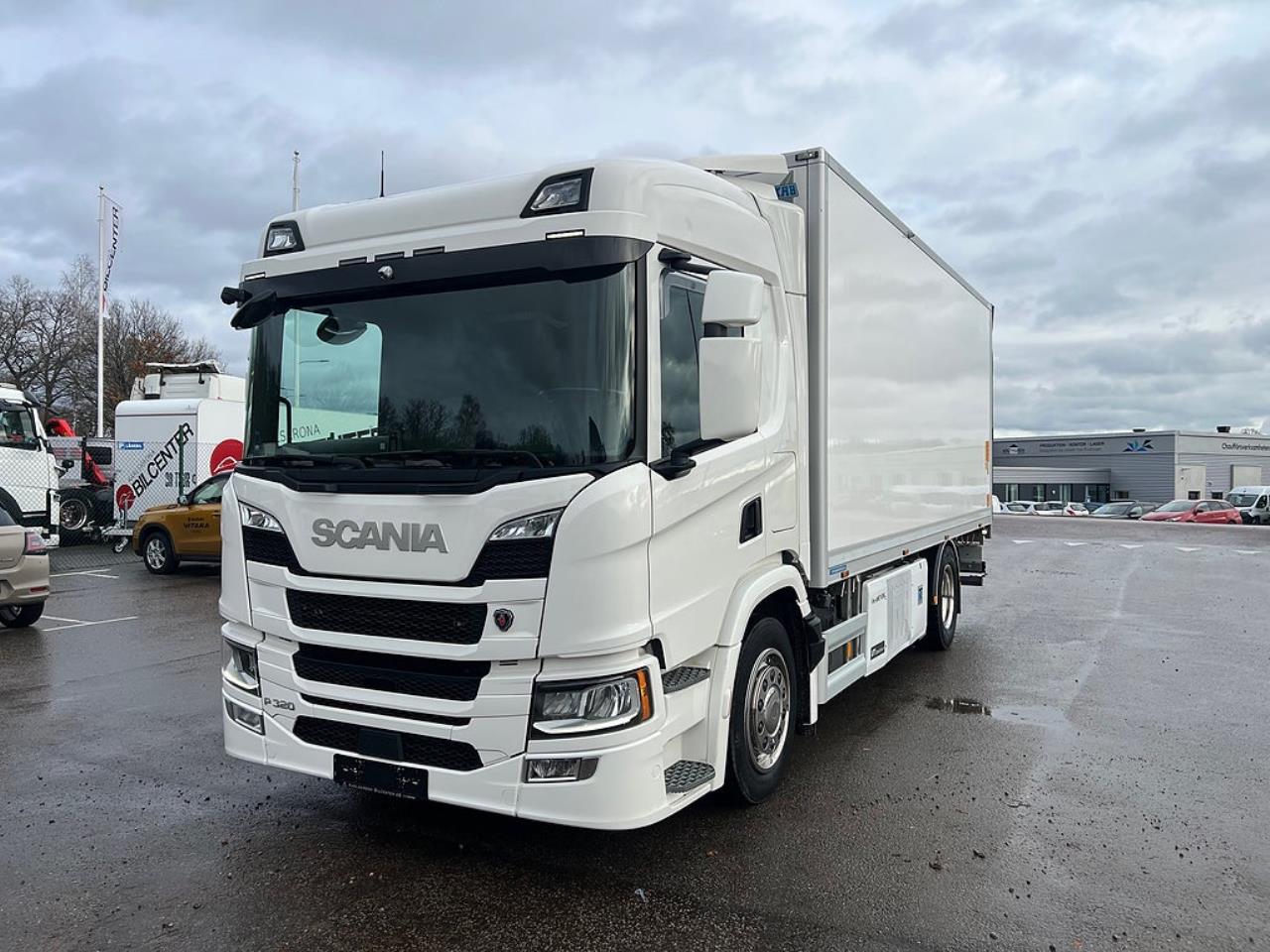 Scania P320 4x2 Kyl/Frysbil, Korridorbil, *5000 Mil* 2021 - Övrigt