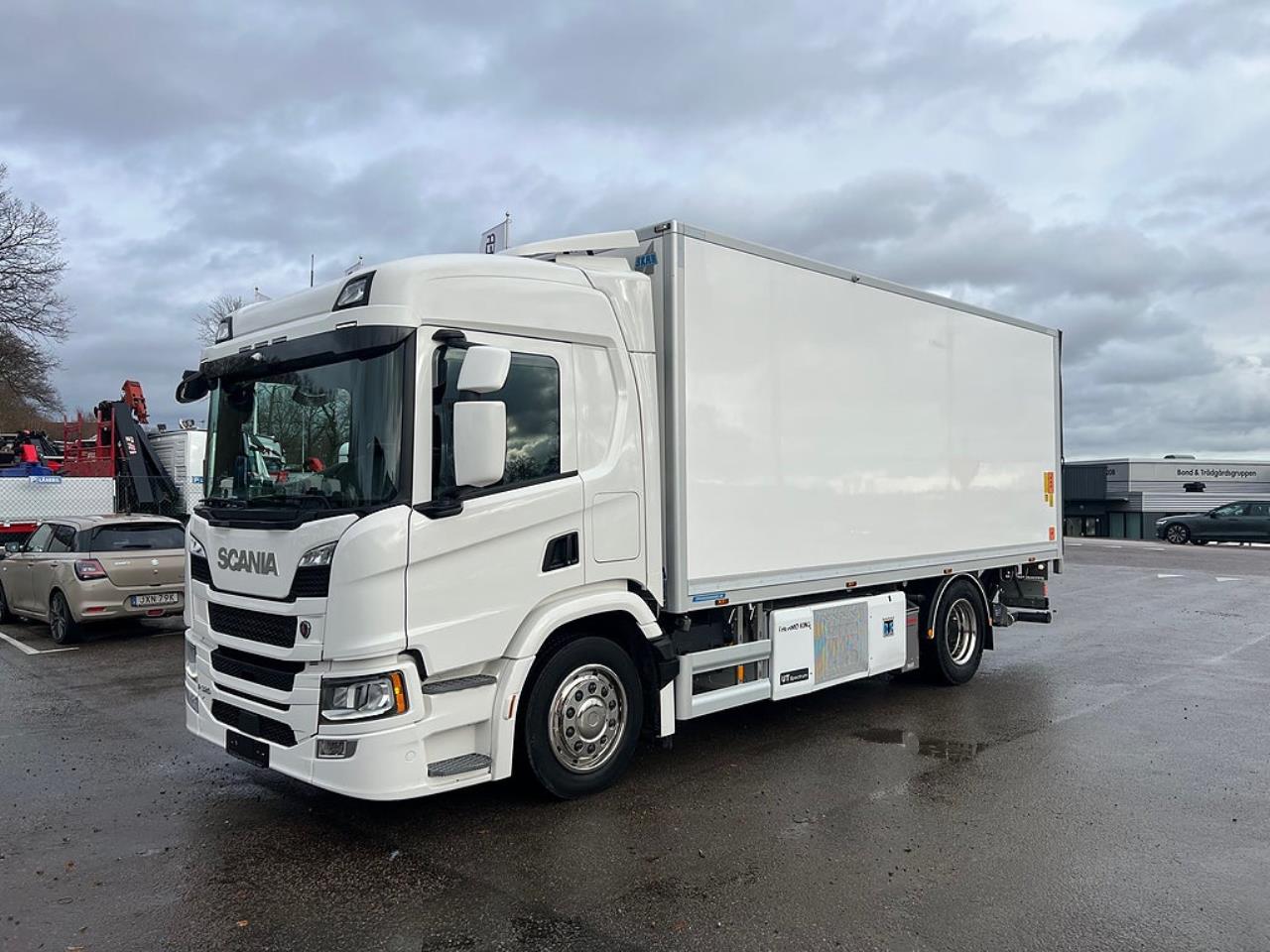 Scania P320 4x2 Kyl/Frysbil, Korridorbil, *5000 Mil* 2021 - Övrigt