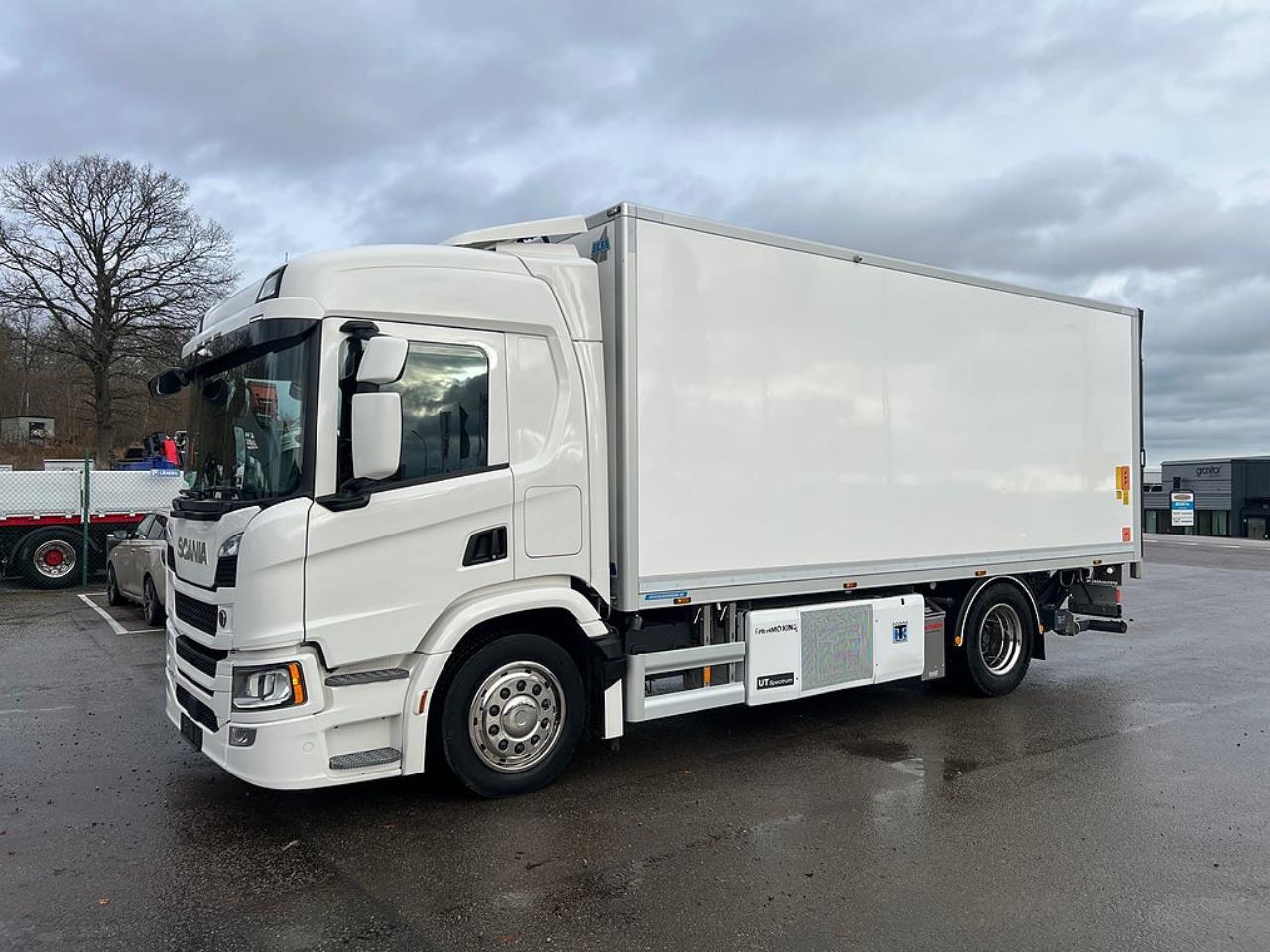 Scania P320 4x2 Kyl/Frysbil, Korridorbil, *5000 Mil* 2021 - Övrigt