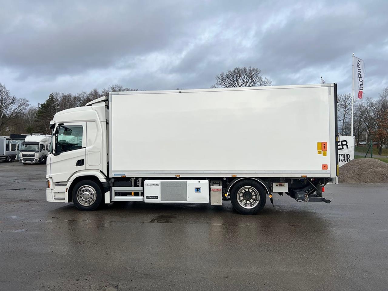 Scania P320 4x2 Kyl/Frysbil, Korridorbil, *5000 Mil* 2021 - Övrigt