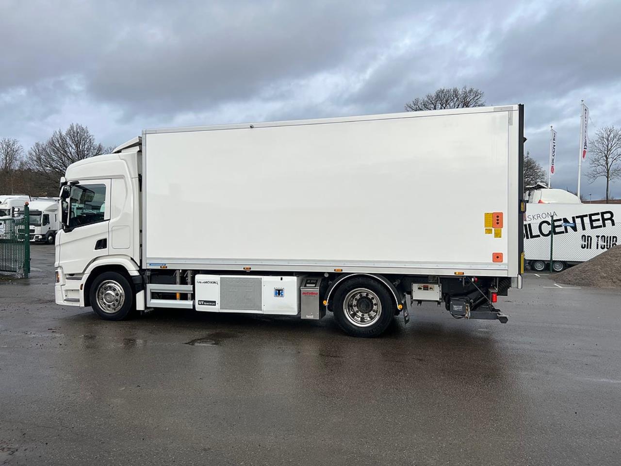 Scania P320 4x2 Kyl/Frysbil, Korridorbil, *5000 Mil* 2021 - Övrigt