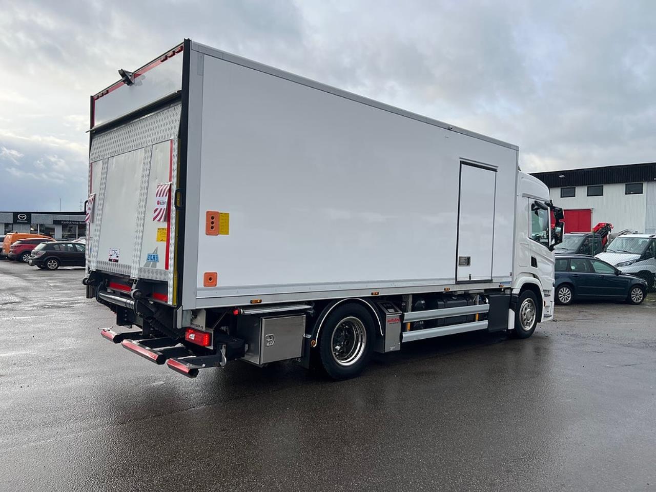 Scania P320 4x2 Kyl/Frysbil, Korridorbil, *5000 Mil* 2021 - Övrigt