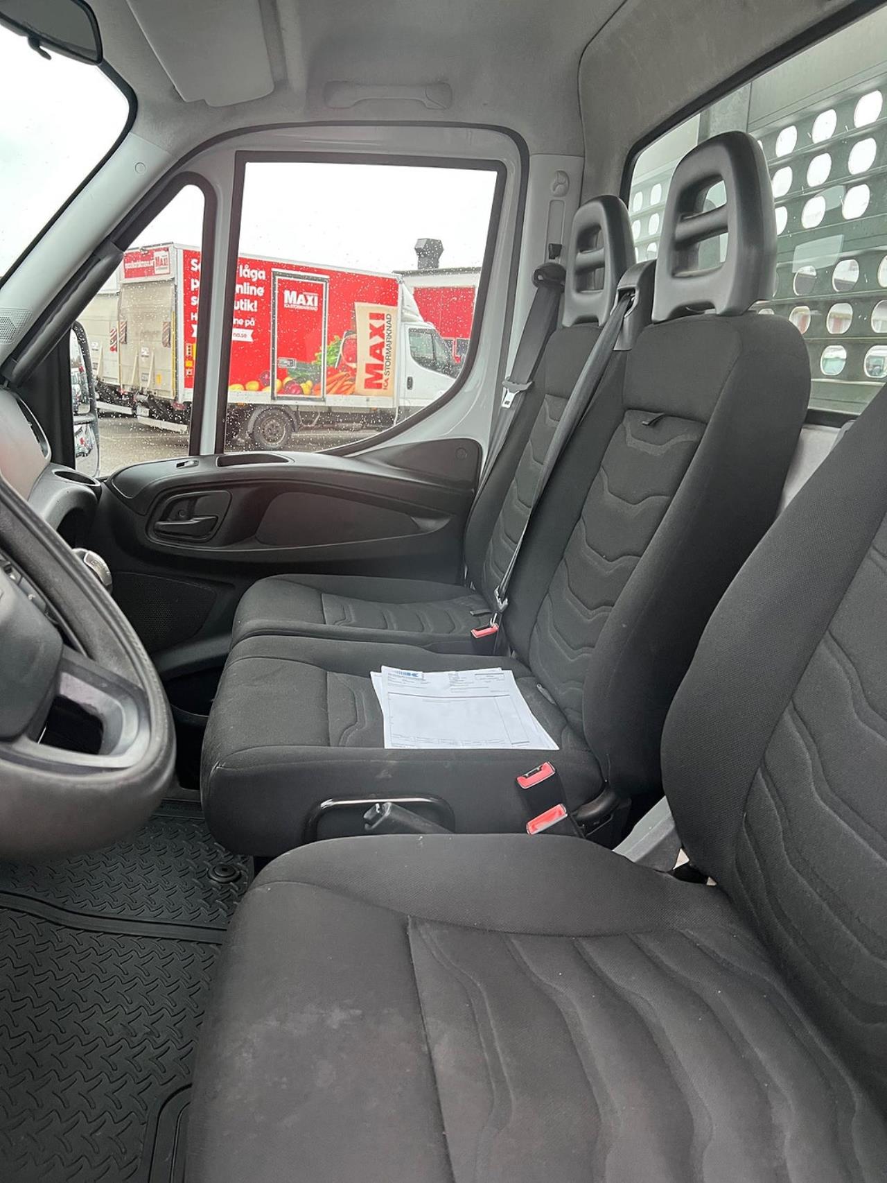 Iveco Daily 70C17 4x2 Flakbil Euro 6 2014 - Övrigt