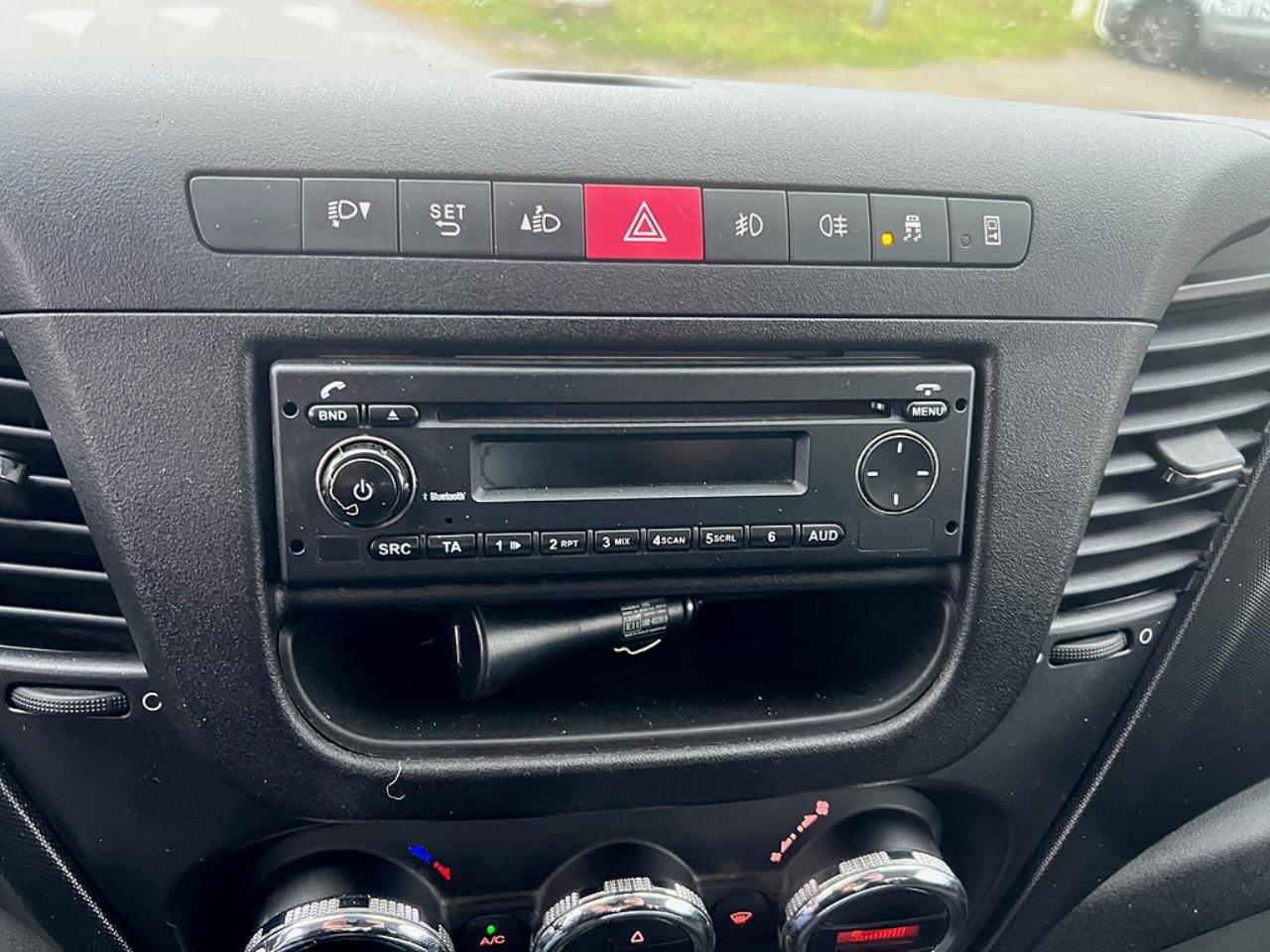 Iveco Daily 70C17 4x2 Flakbil Euro 6 2014 - Övrigt