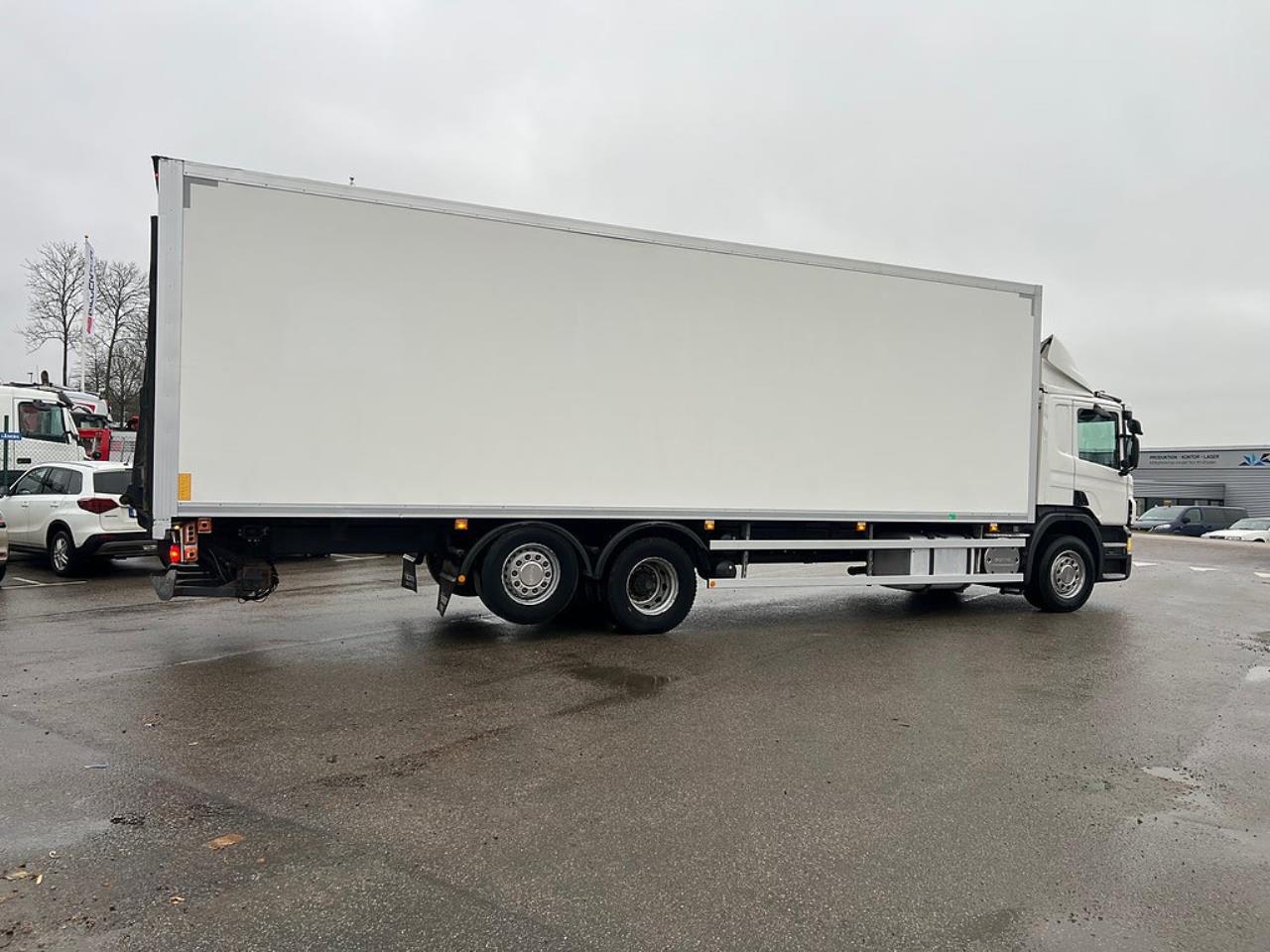 Scania P320 6x2*4 Skåpbil 24 Pallars, Långt Skåp  2014 - Skåp