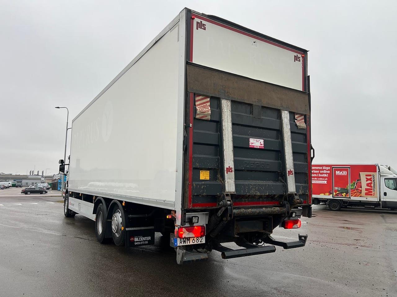 Scania P320 6x2*4 Skåpbil 24 Pallars, Långt Skåp  2014 - Skåp