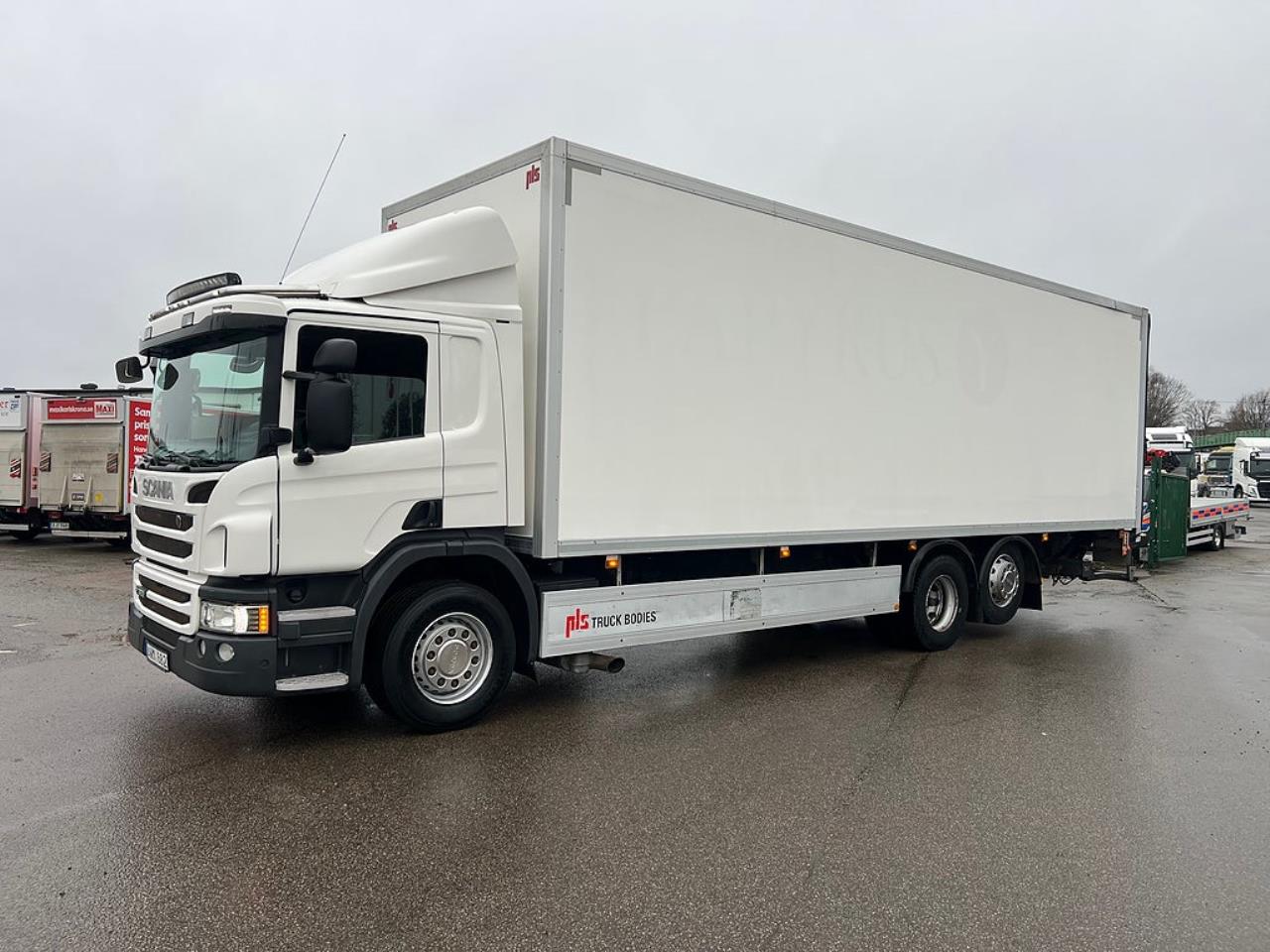 Scania P320 6x2*4 Skåpbil 24 Pallars, Långt Skåp  2014 - Skåp