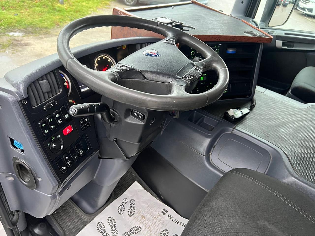 Scania P320 6x2*4 Skåpbil 24 Pallars, Långt Skåp  2014 - Skåp