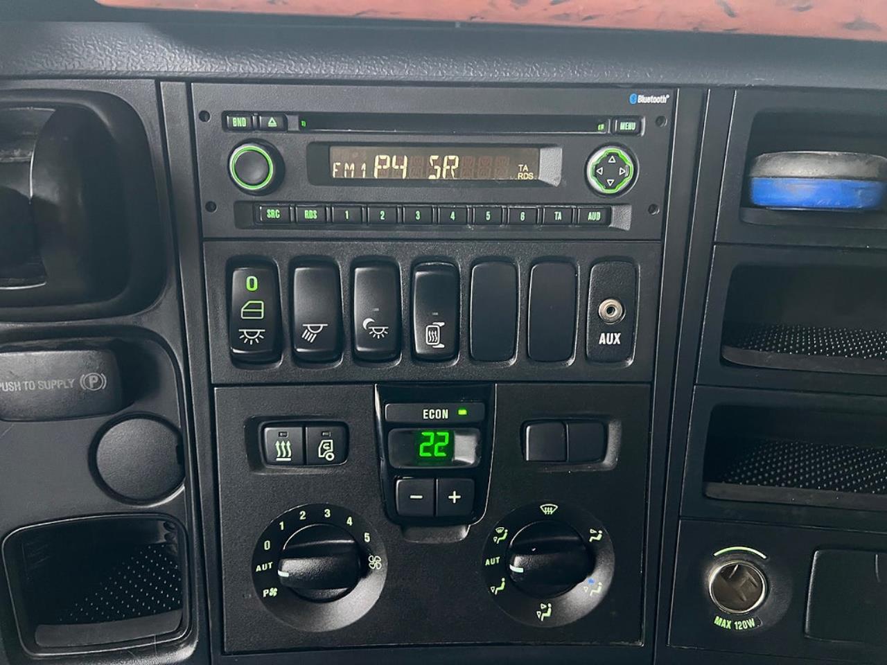 Scania P320 6x2*4 Skåpbil 24 Pallars, Långt Skåp  2014 - Skåp