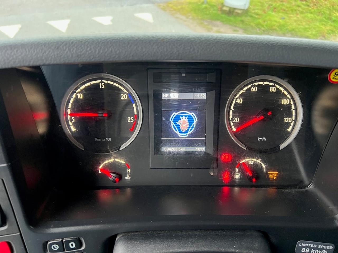 Scania P320 6x2*4 Skåpbil 24 Pallars, Långt Skåp  2014 - Skåp