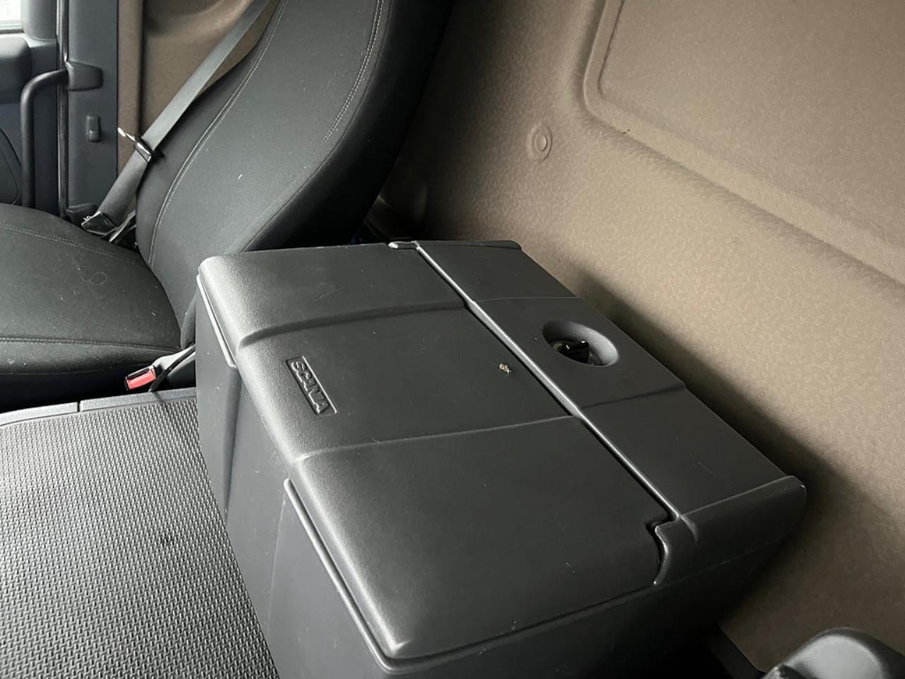 Scania P320 6x2*4 Skåpbil 24 Pallars, Långt Skåp  2014 - Skåp