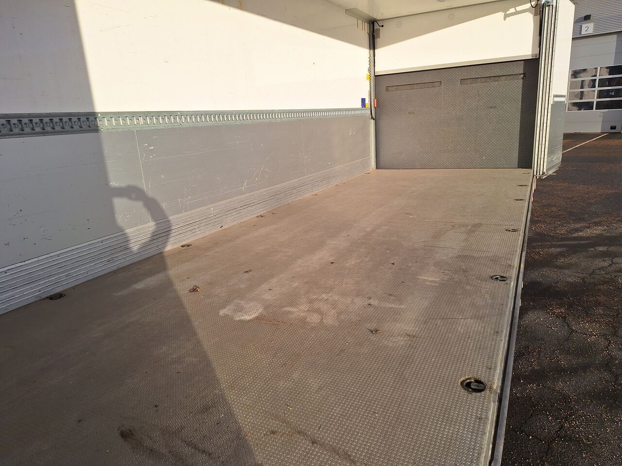 Vovlo FL 4x2 Skåp 2022 - Skåp