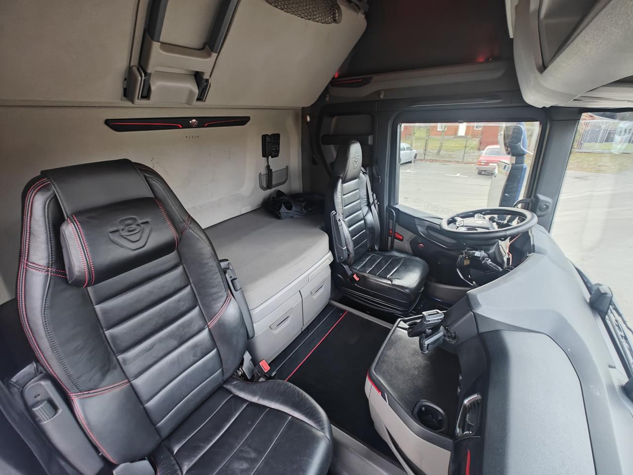 SCANIA R650 2019 - Krok/Lastväxlare