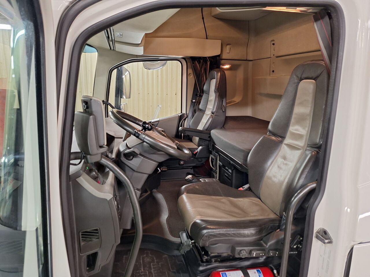 Volvo FH 6x2 Sk&aring;p 2018 - Sk&aring;p