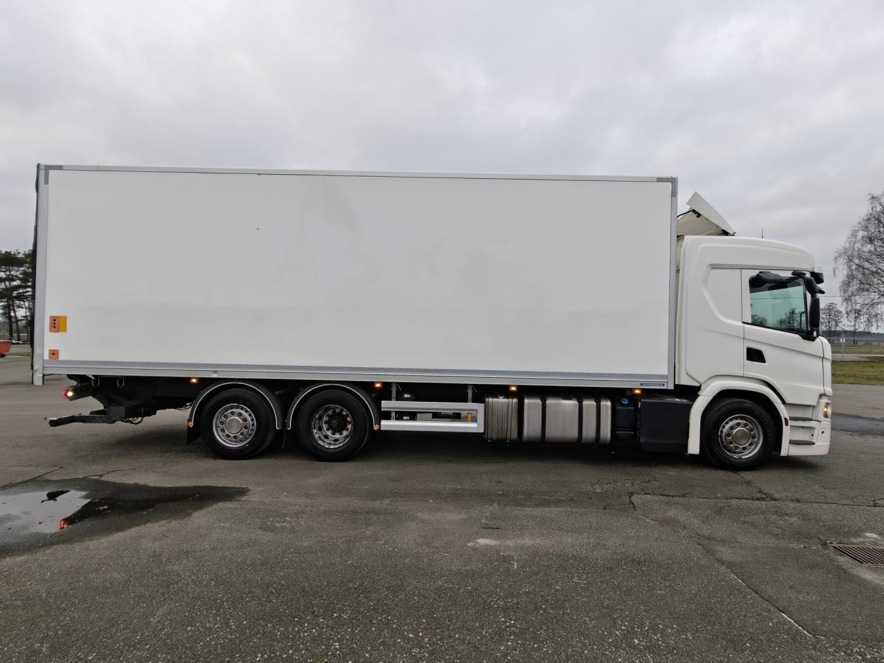 SCANIA G450 2018 - Sk&aring;p