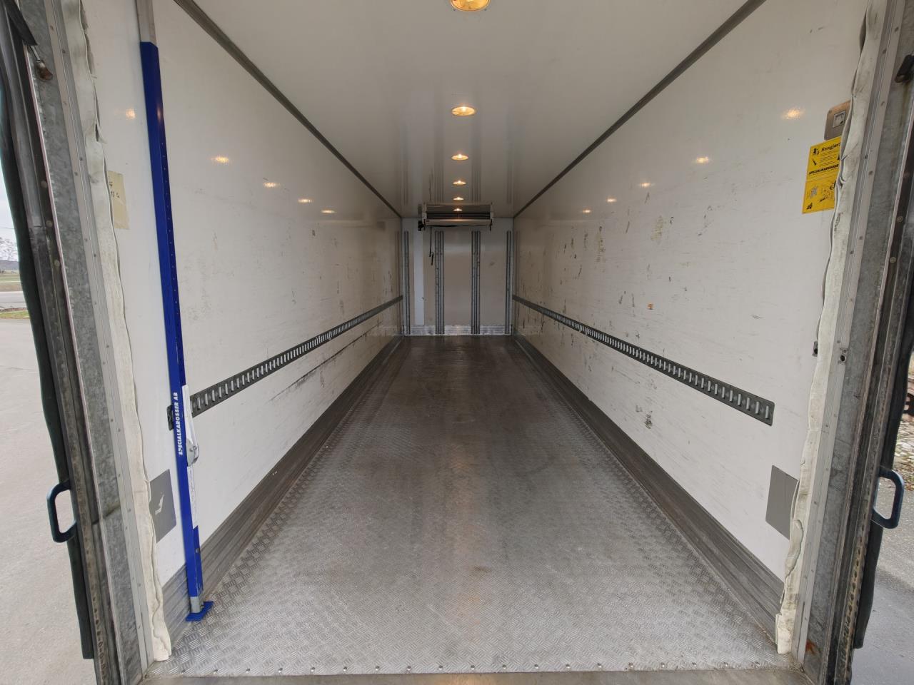 SCANIA G450 2018 - Sk&aring;p