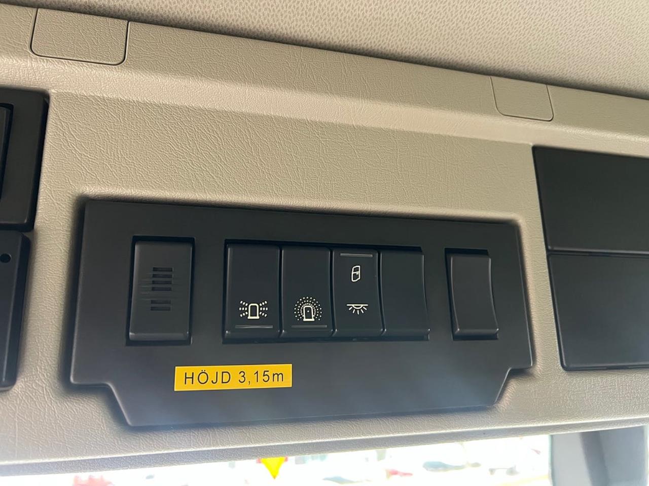 Volvo FM 430 6x2*4 Laxo Liftdumper, Euro 6 2020 - V&auml;xelflak