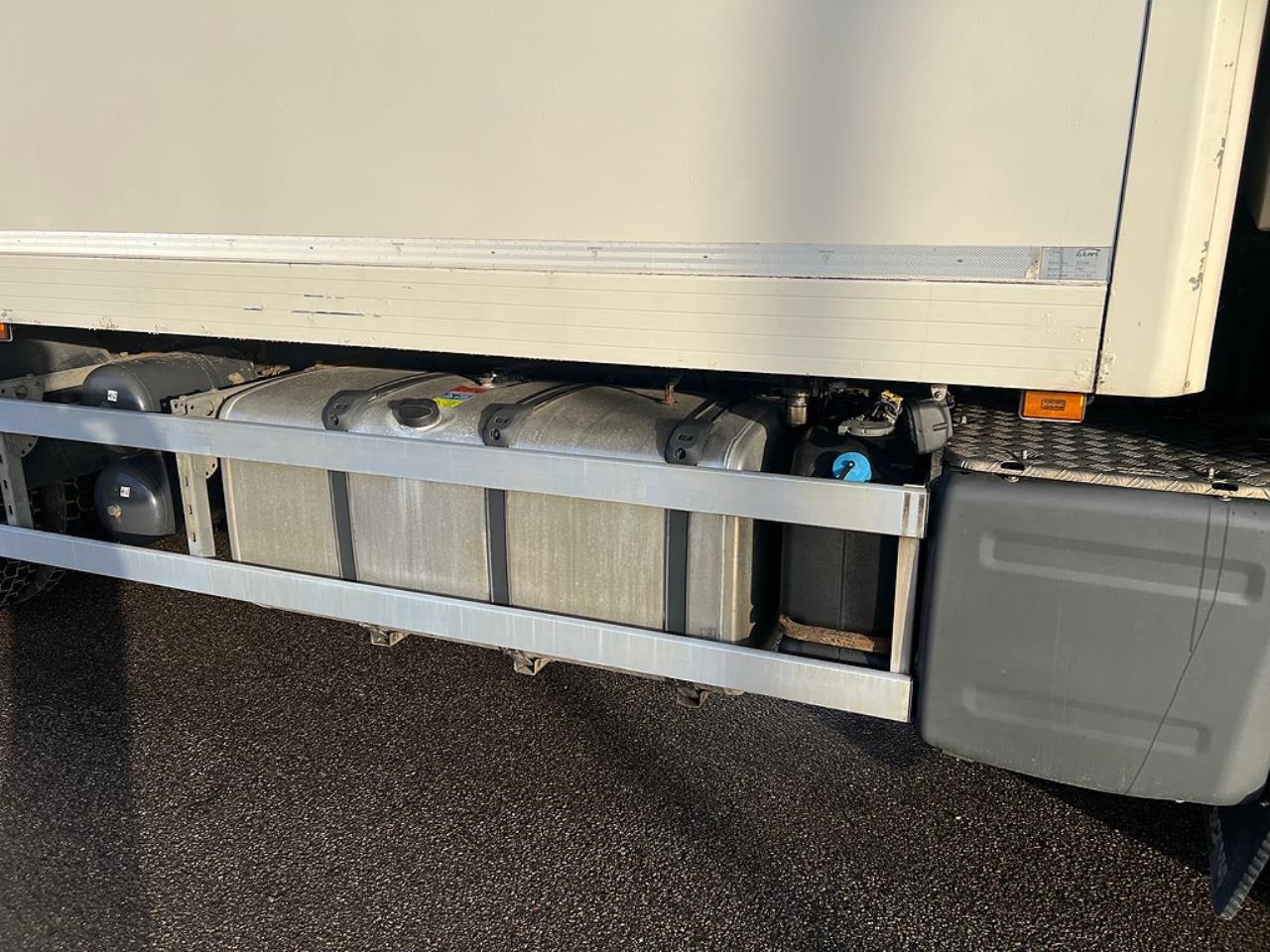 Scania R490 6x2*4 Kylbil / Frysbil 2 Zons, Euro 6 2014 - Sk&aring;p isolerat