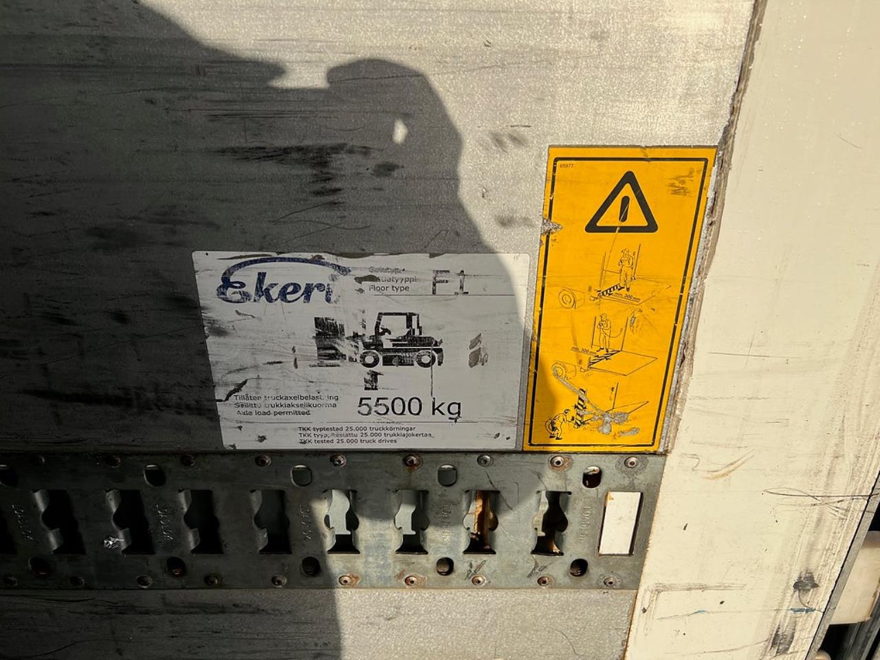 Scania R490 6x2*4 Kylbil / Frysbil 2 Zons, Euro 6 2014 - Sk&aring;p isolerat