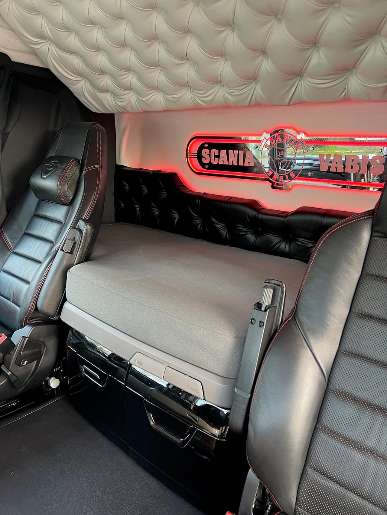 Scania R410 4x2 TMA Bil MaxiSign, Kl&auml;dd hytt, Euro 6 2020 - &Ouml;vrigt