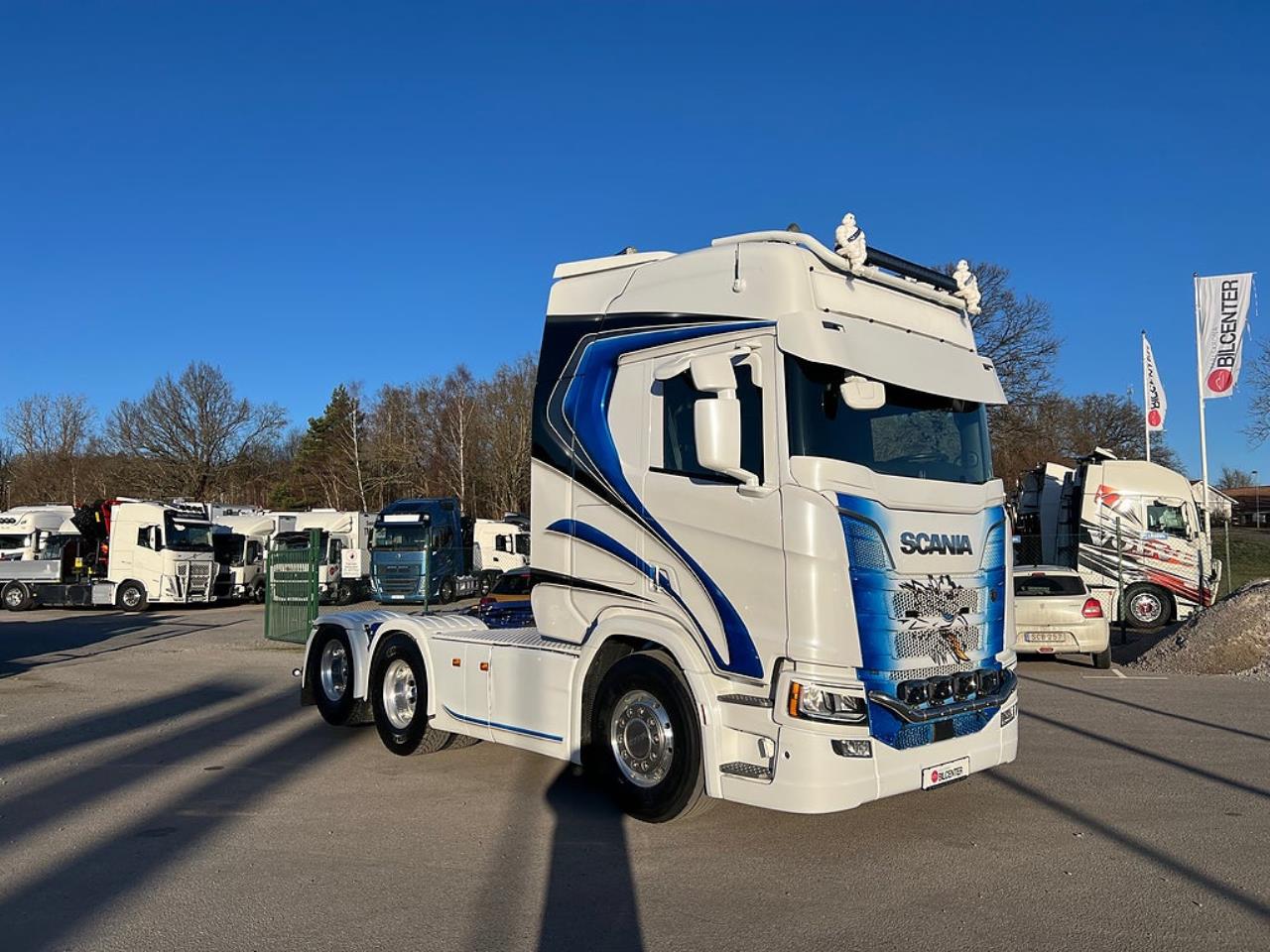 Scania R660 V8 6x4 Dragbil Tandem Lyftbar Axel  2022 - Dragbil