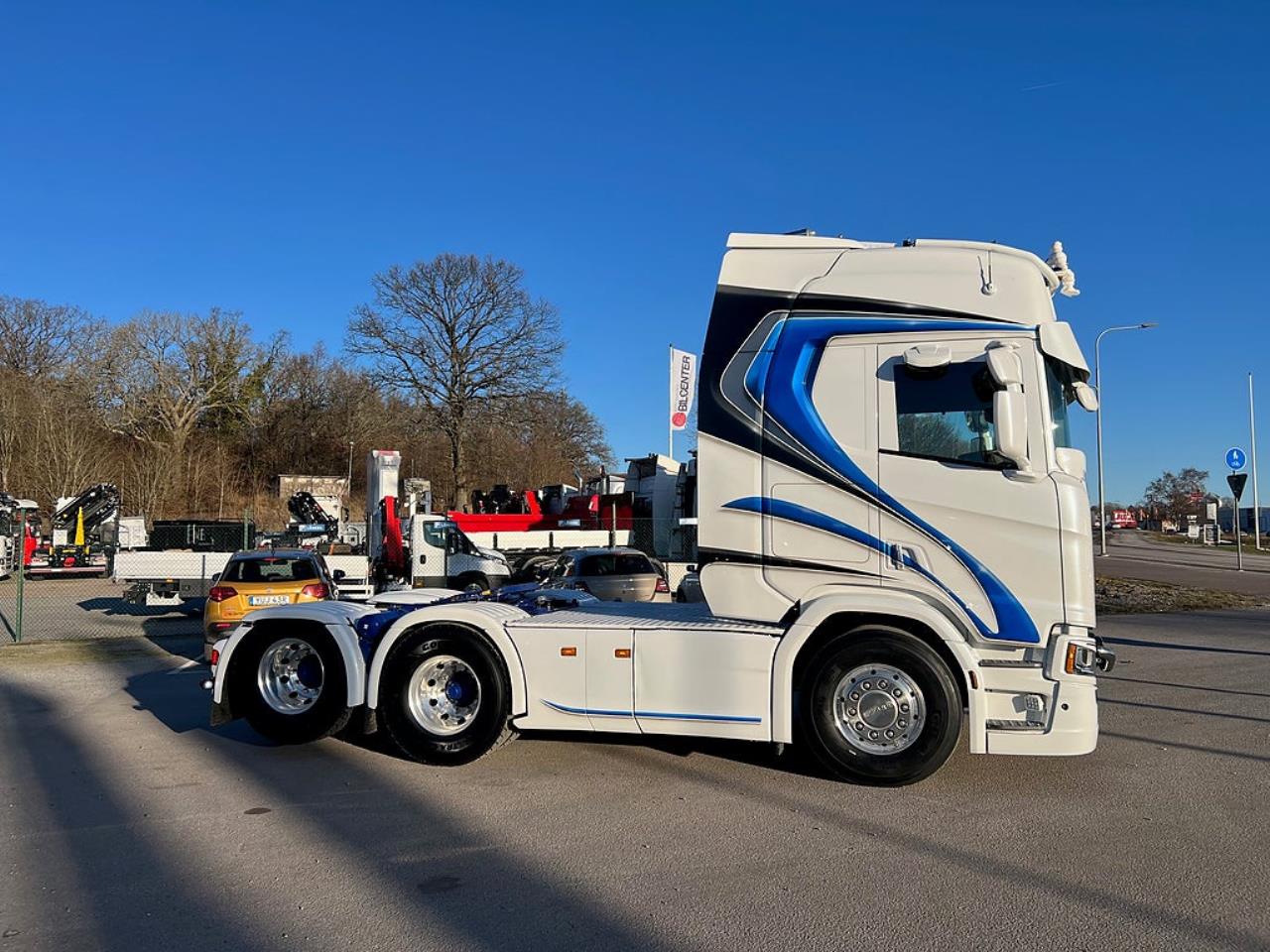 Scania R660 V8 6x4 Dragbil Tandem Lyftbar Axel  2022 - Dragbil